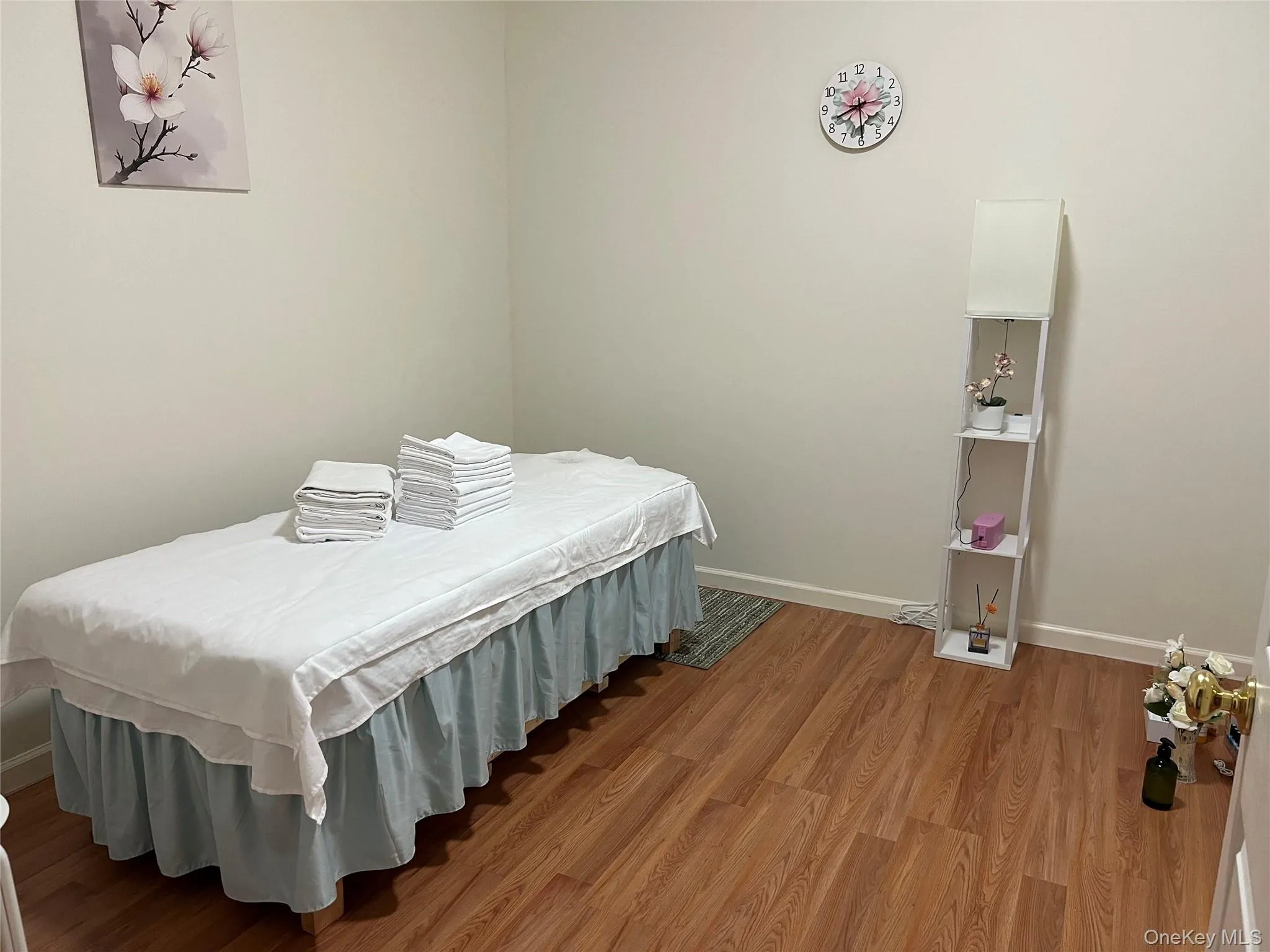 2-8 A Forest Avenue, Oyster Bay, NY, ,Commercial Lease,For Rent,Forest,0,1029739 2-8 A Forest Avenue, Oyster Bay, NY, ,Commercial Lease,For Rent,Forest,0,1029739