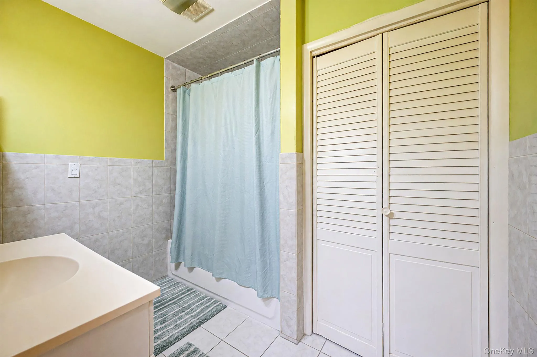 97 Blydenburgh Road, Brookhaven, NY, 5 Bedrooms Bedrooms, 10 Rooms Rooms,3 BathroomsBathrooms,Residential,For Rent,Blydenburgh,0,1029742 97 Blydenburgh Road, Brookhaven, NY, 5 Bedrooms Bedrooms, 10 Rooms Rooms,3 BathroomsBathrooms,Residential,For Rent,Blydenburgh,0,1029742
