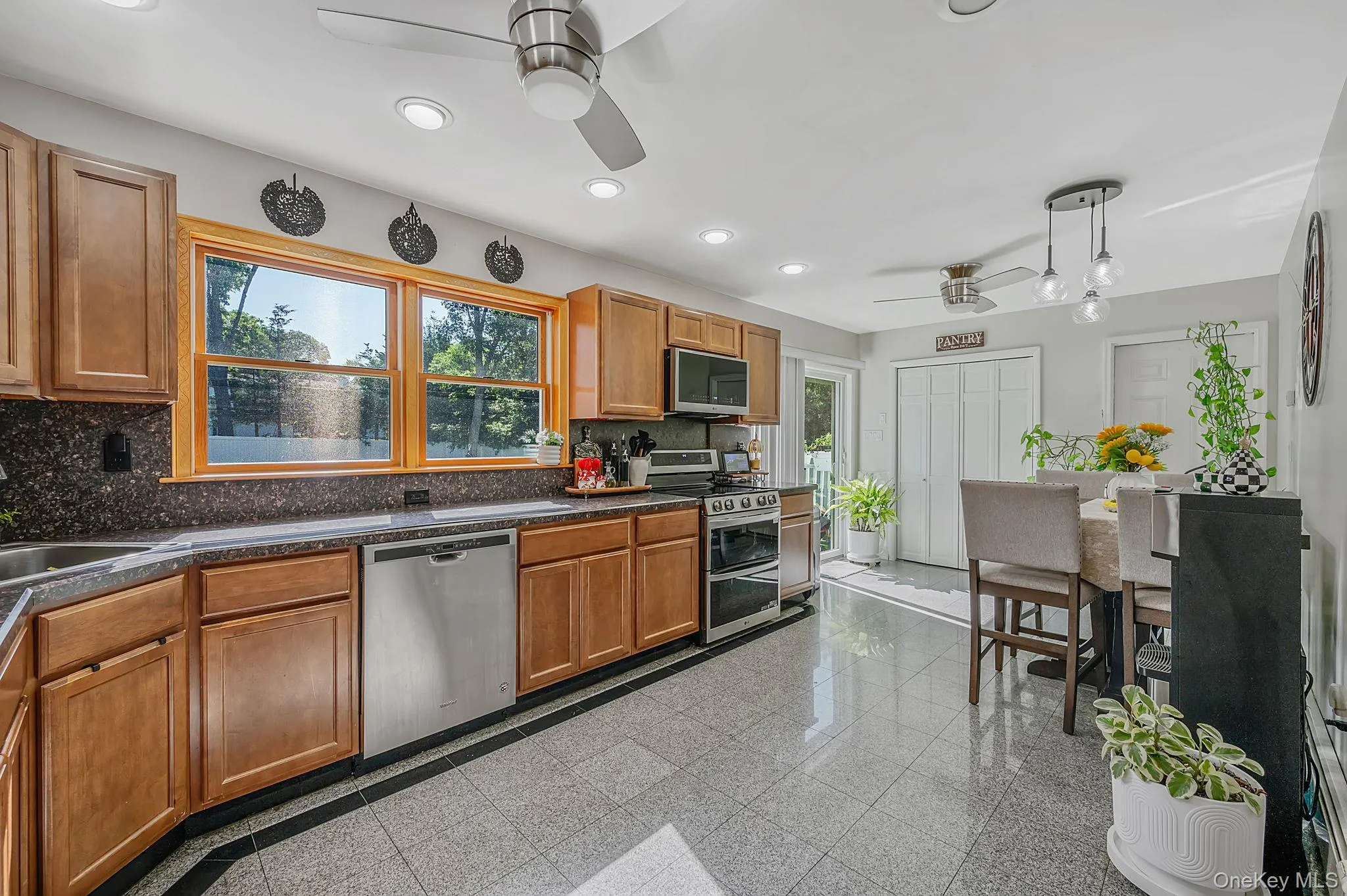 97 Blydenburgh Road, Brookhaven, NY, 5 Bedrooms Bedrooms, 10 Rooms Rooms,3 BathroomsBathrooms,Residential,For Rent,Blydenburgh,0,1029742 97 Blydenburgh Road, Brookhaven, NY, 5 Bedrooms Bedrooms, 10 Rooms Rooms,3 BathroomsBathrooms,Residential,For Rent,Blydenburgh,0,1029742