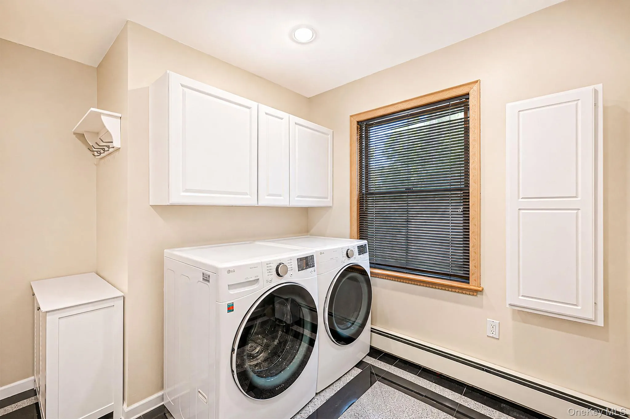 97 Blydenburgh Road, Brookhaven, NY, 5 Bedrooms Bedrooms, 10 Rooms Rooms,3 BathroomsBathrooms,Residential,For Rent,Blydenburgh,0,1029742 97 Blydenburgh Road, Brookhaven, NY, 5 Bedrooms Bedrooms, 10 Rooms Rooms,3 BathroomsBathrooms,Residential,For Rent,Blydenburgh,0,1029742