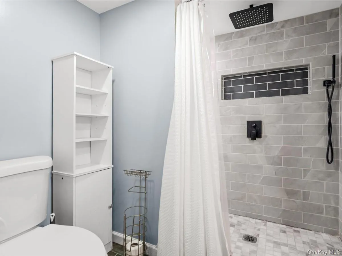 434 alleghany Avenue, Babylon, NY, 1 Bedroom Bedrooms, 1 Room Rooms,1 BathroomBathrooms,Residential Lease,For Rent,alleghany,0,1029744 434 alleghany Avenue, Babylon, NY, 1 Bedroom Bedrooms, 1 Room Rooms,1 BathroomBathrooms,Residential Lease,For Rent,alleghany,0,1029744