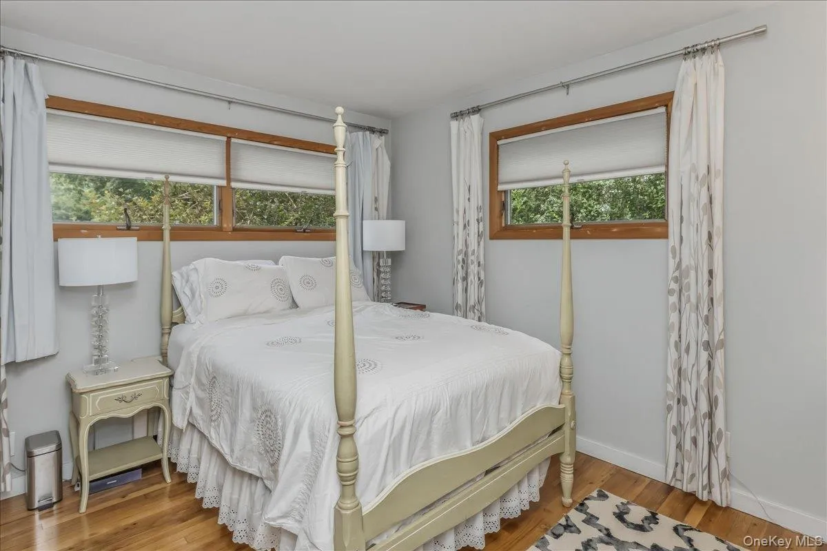 5 Wexford Street, Huntington, NY, 3 Bedrooms Bedrooms, 6 Rooms Rooms,1 BathroomBathrooms,Residential,For Rent,Wexford,0,1029748 5 Wexford Street, Huntington, NY, 3 Bedrooms Bedrooms, 6 Rooms Rooms,1 BathroomBathrooms,Residential,For Rent,Wexford,0,1029748