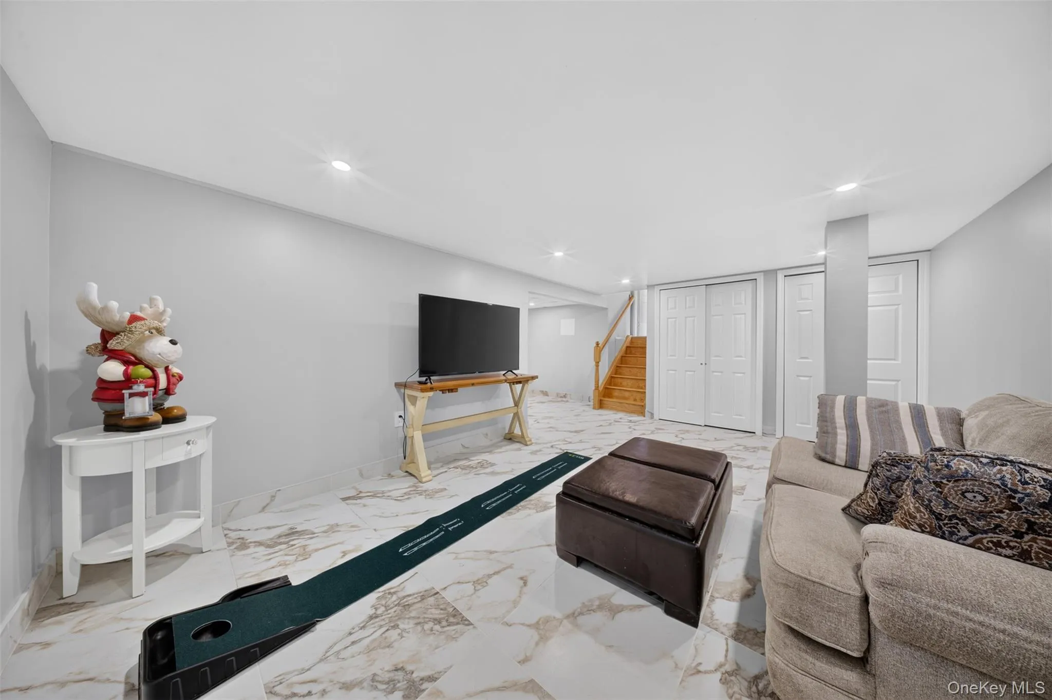 50 Sylvia Lane, Oyster Bay, NY, 3 Bedrooms Bedrooms, 8 Rooms Rooms,2 BathroomsBathrooms,Residential,For Rent,Sylvia,0,1029750 50 Sylvia Lane, Oyster Bay, NY, 3 Bedrooms Bedrooms, 8 Rooms Rooms,2 BathroomsBathrooms,Residential,For Rent,Sylvia,0,1029750