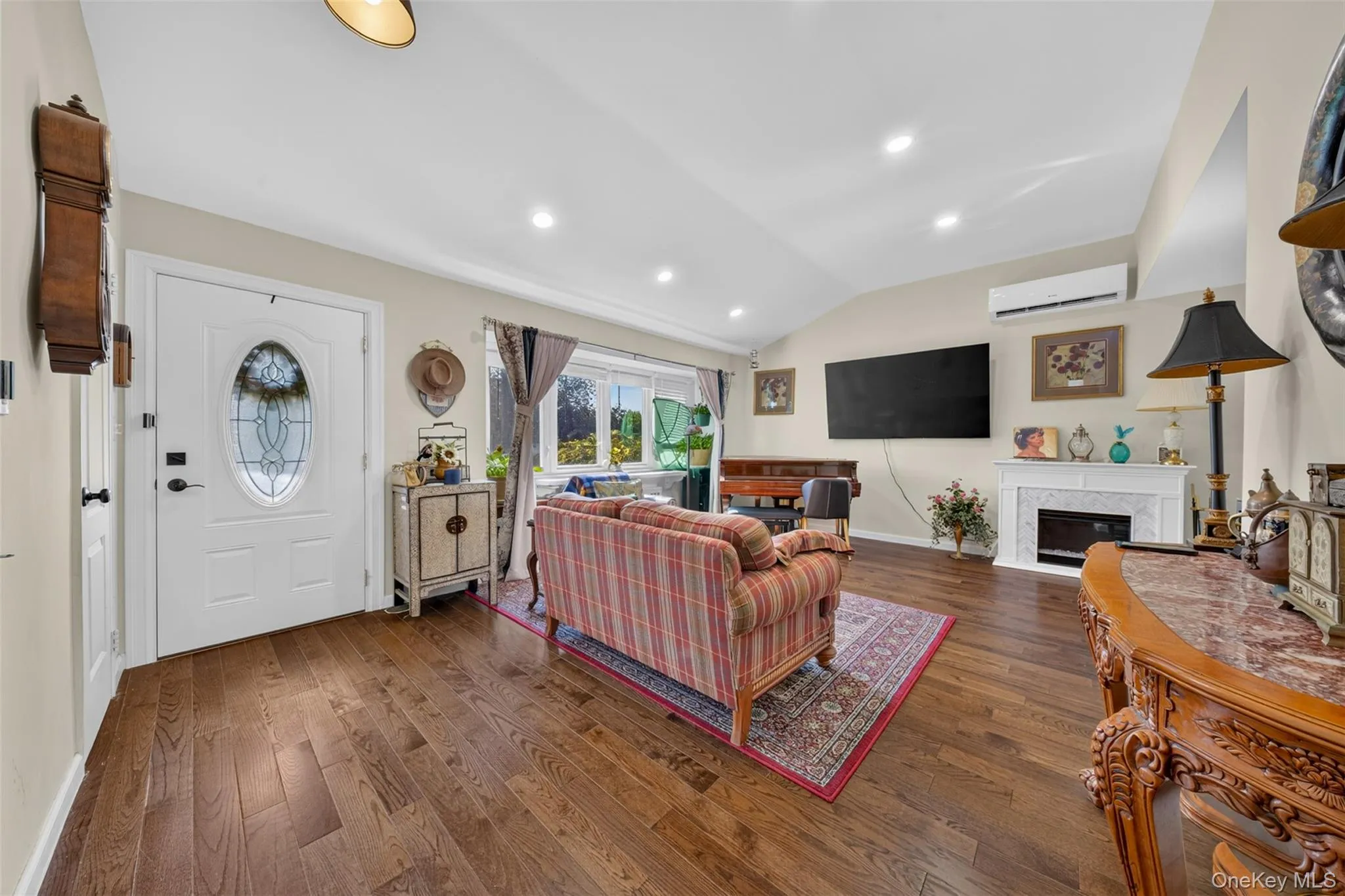 50 Sylvia Lane, Oyster Bay, NY, 3 Bedrooms Bedrooms, 8 Rooms Rooms,2 BathroomsBathrooms,Residential,For Rent,Sylvia,0,1029750 50 Sylvia Lane, Oyster Bay, NY, 3 Bedrooms Bedrooms, 8 Rooms Rooms,2 BathroomsBathrooms,Residential,For Rent,Sylvia,0,1029750