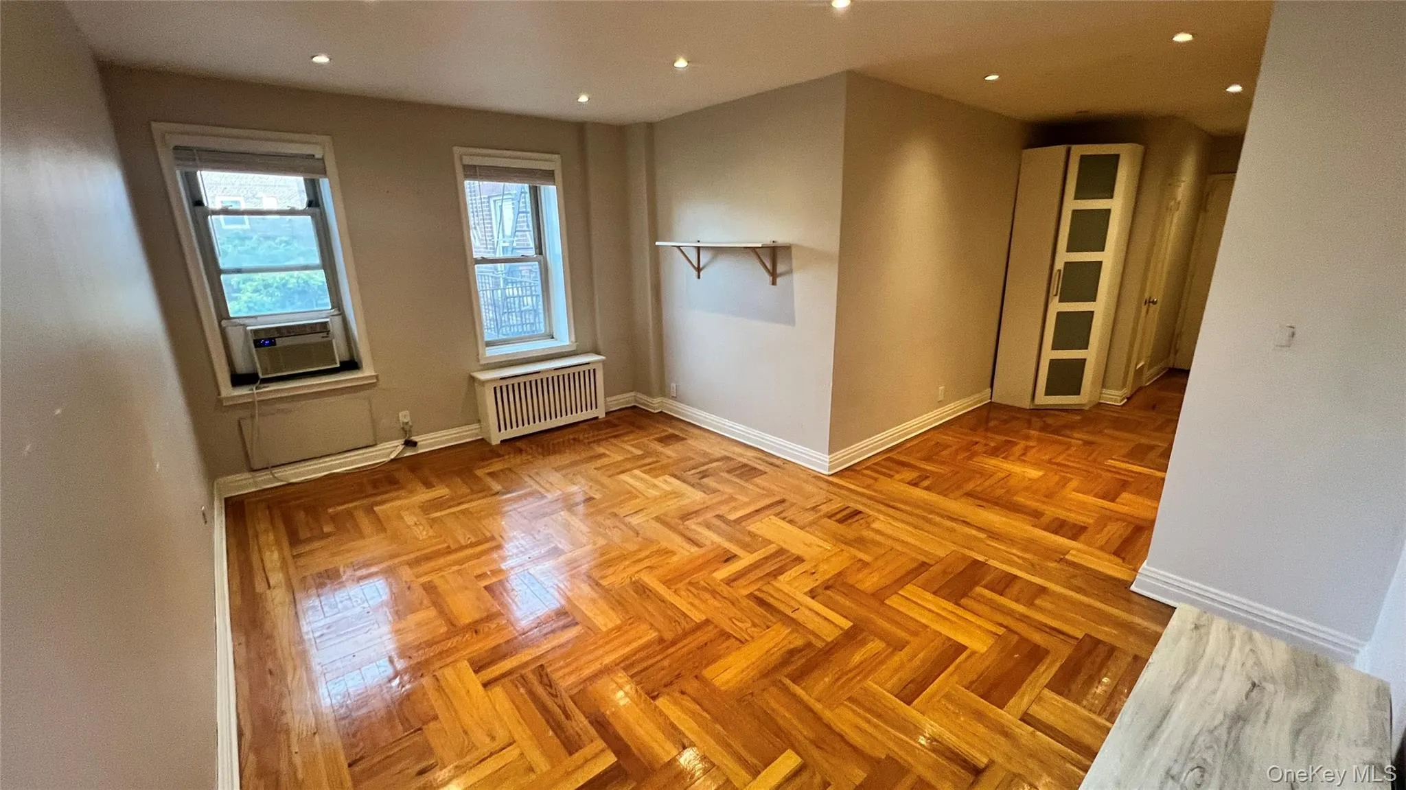48-18 43rd Street, New York, NY, 1 Bedroom Bedrooms, 2 Rooms Rooms,1 BathroomBathrooms,Residential Lease,For Rent,43rd,0,1029753 48-18 43rd Street, New York, NY, 1 Bedroom Bedrooms, 2 Rooms Rooms,1 BathroomBathrooms,Residential Lease,For Rent,43rd,0,1029753