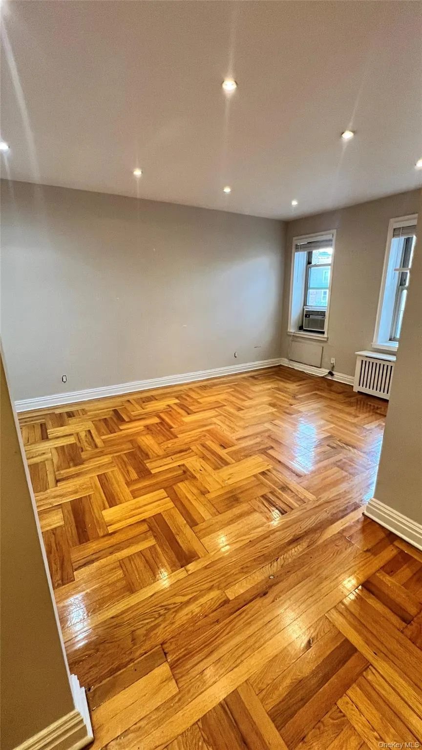 48-18 43rd Street, New York, NY, 1 Bedroom Bedrooms, 2 Rooms Rooms,1 BathroomBathrooms,Residential Lease,For Rent,43rd,0,1029753 48-18 43rd Street, New York, NY, 1 Bedroom Bedrooms, 2 Rooms Rooms,1 BathroomBathrooms,Residential Lease,For Rent,43rd,0,1029753