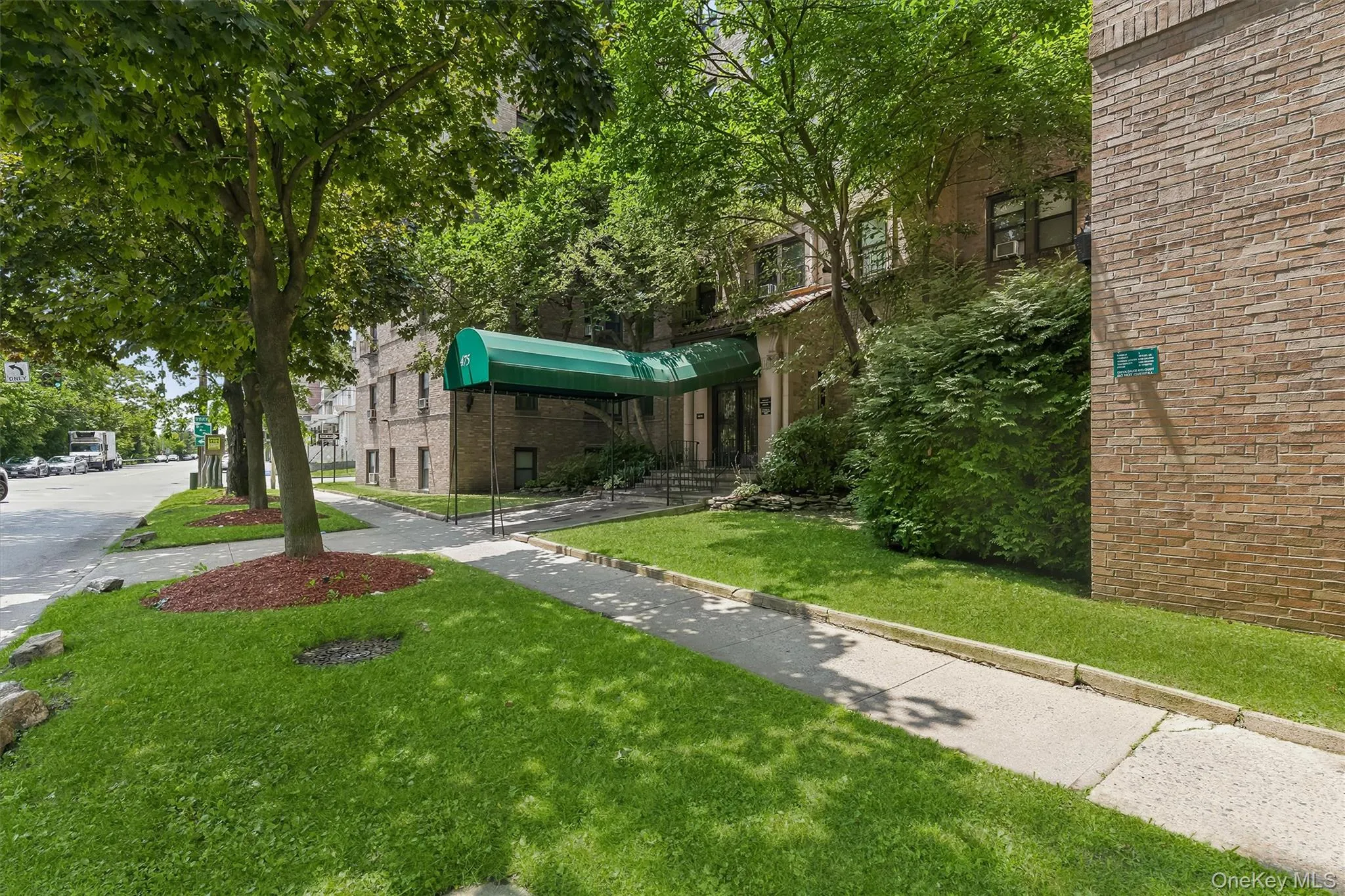 475 Bronx River Road, Yonkers, NY, 1 Bedroom Bedrooms, 3 Rooms Rooms,1 BathroomBathrooms,Residential,For Rent,Bronx River,0,1029755 475 Bronx River Road, Yonkers, NY, 1 Bedroom Bedrooms, 3 Rooms Rooms,1 BathroomBathrooms,Residential,For Rent,Bronx River,0,1029755