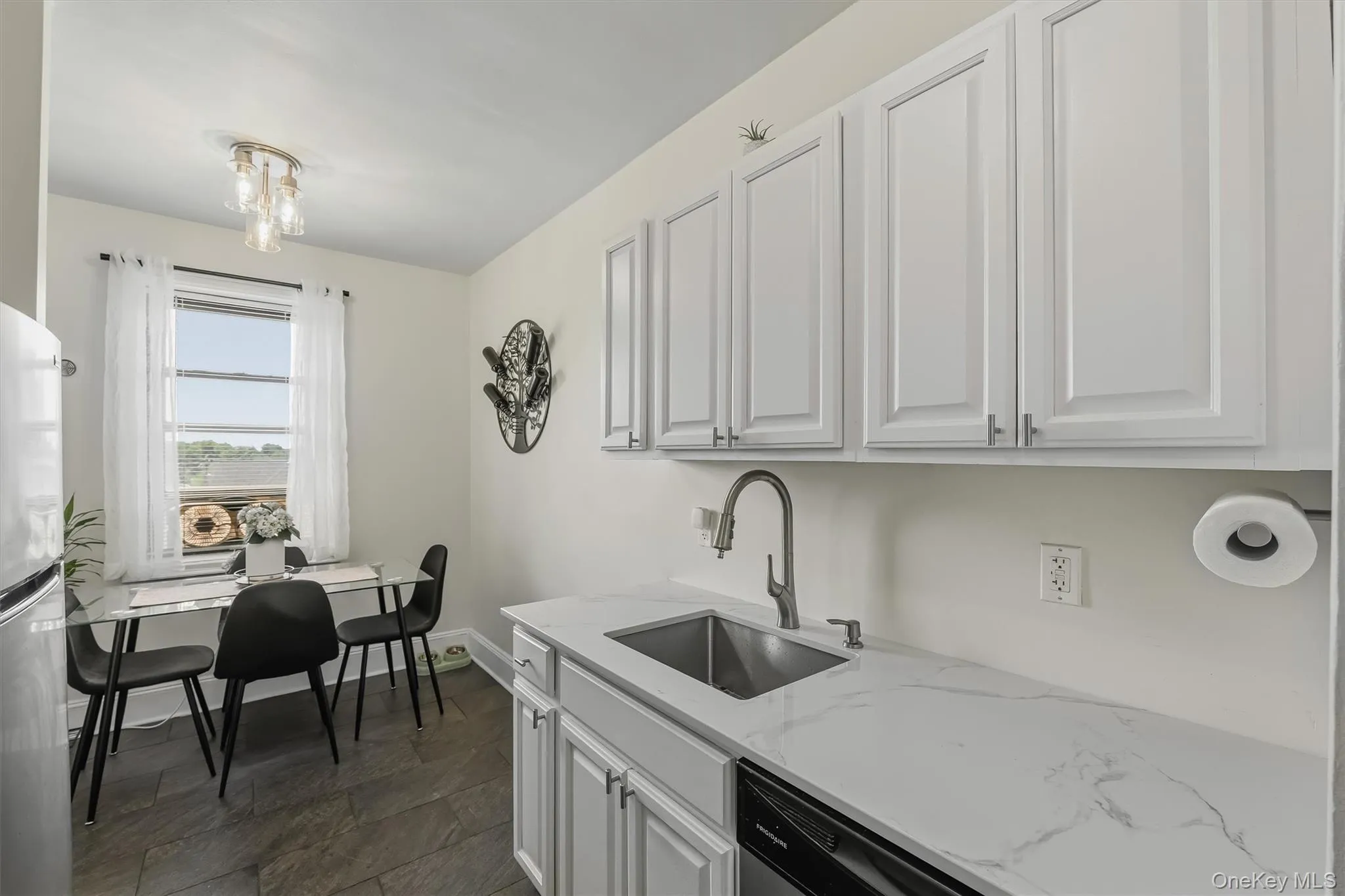 475 Bronx River Road, Yonkers, NY, 1 Bedroom Bedrooms, 3 Rooms Rooms,1 BathroomBathrooms,Residential,For Rent,Bronx River,0,1029755 475 Bronx River Road, Yonkers, NY, 1 Bedroom Bedrooms, 3 Rooms Rooms,1 BathroomBathrooms,Residential,For Rent,Bronx River,0,1029755