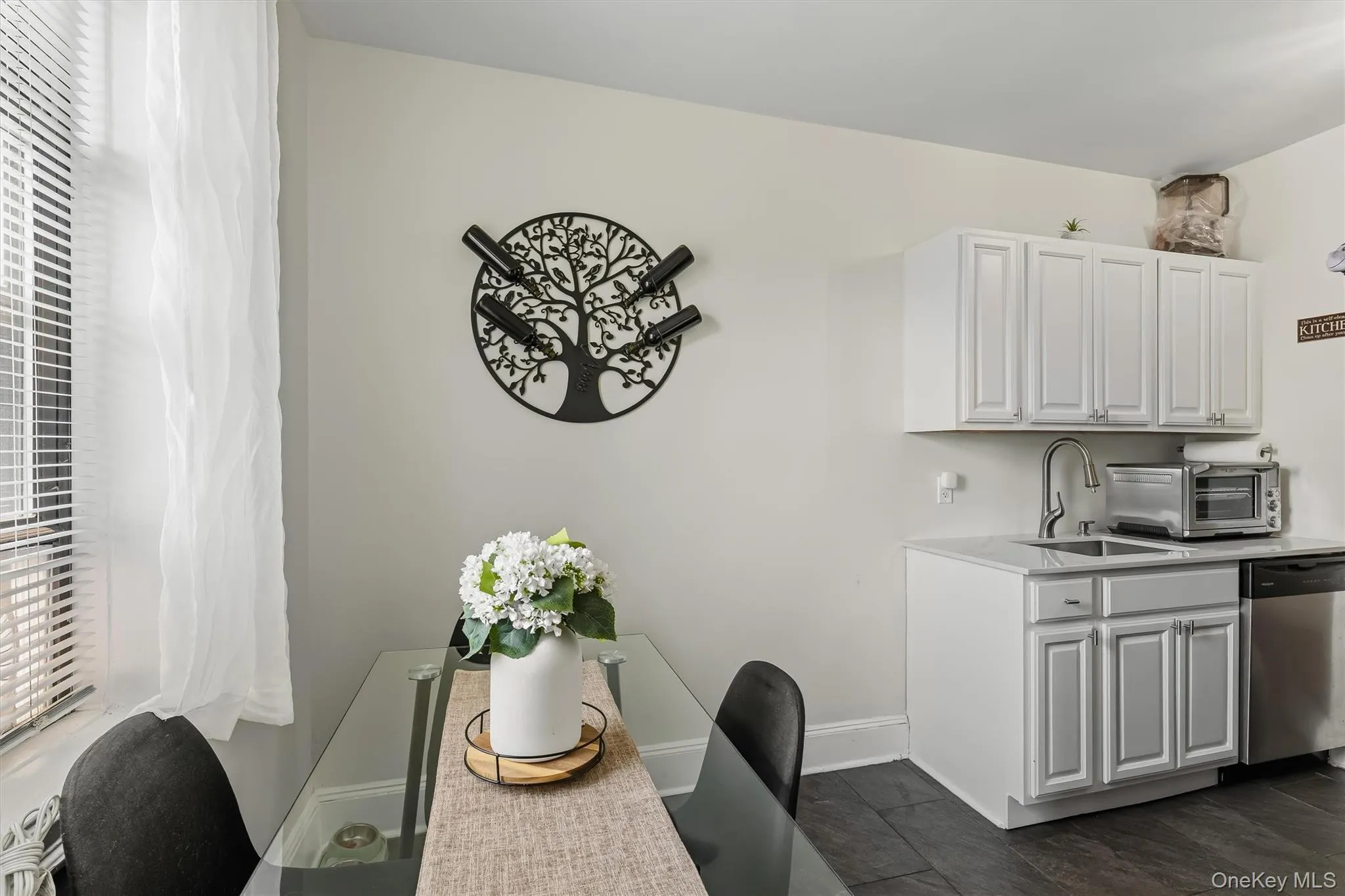 475 Bronx River Road, Yonkers, NY, 1 Bedroom Bedrooms, 3 Rooms Rooms,1 BathroomBathrooms,Residential,For Rent,Bronx River,0,1029755 475 Bronx River Road, Yonkers, NY, 1 Bedroom Bedrooms, 3 Rooms Rooms,1 BathroomBathrooms,Residential,For Rent,Bronx River,0,1029755