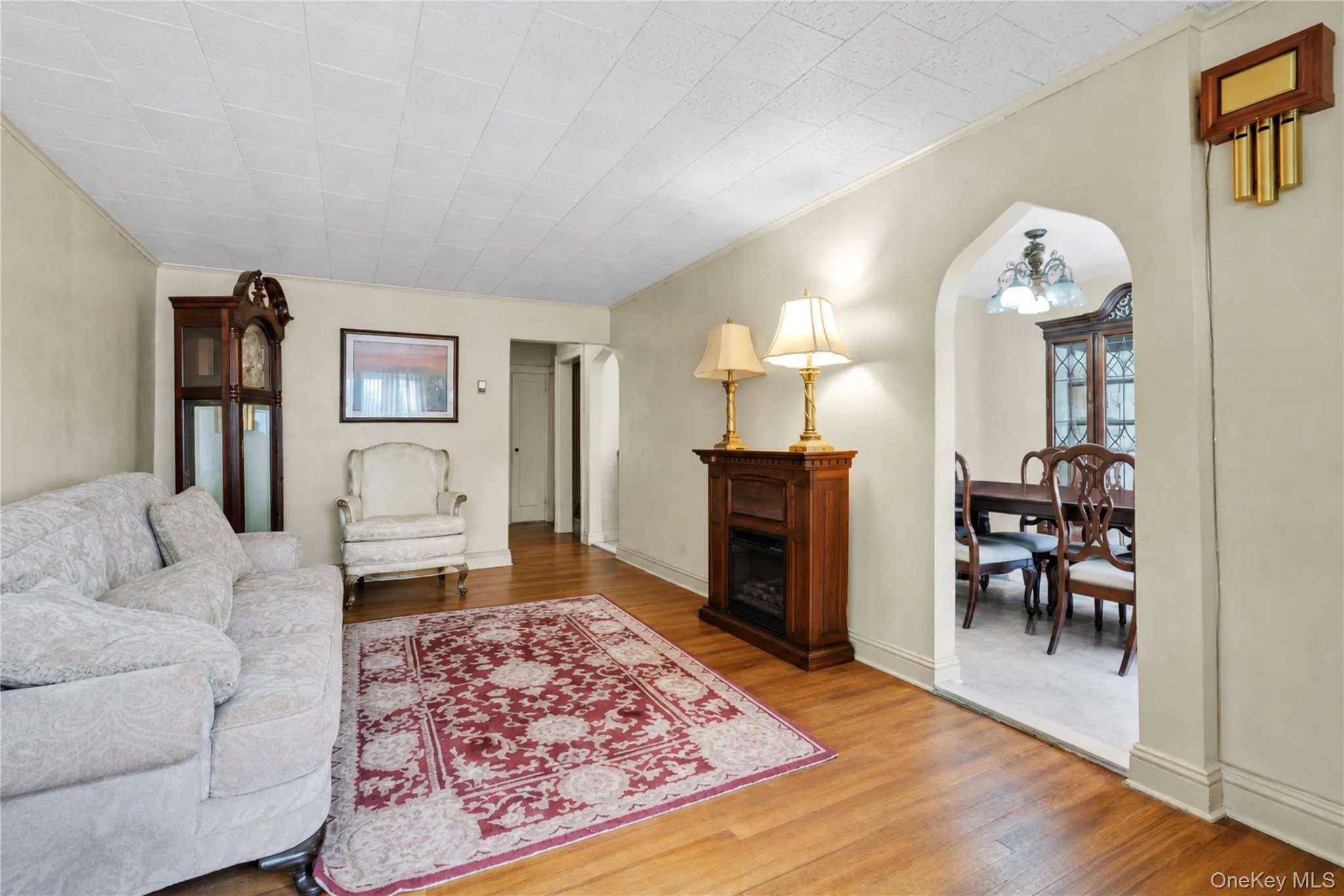 12114 Grayson Street, New York, NY, 4 Bedrooms Bedrooms, 8 Rooms Rooms,2 BathroomsBathrooms,Residential,For Rent,Grayson,0,1029756 12114 Grayson Street, New York, NY, 4 Bedrooms Bedrooms, 8 Rooms Rooms,2 BathroomsBathrooms,Residential,For Rent,Grayson,0,1029756