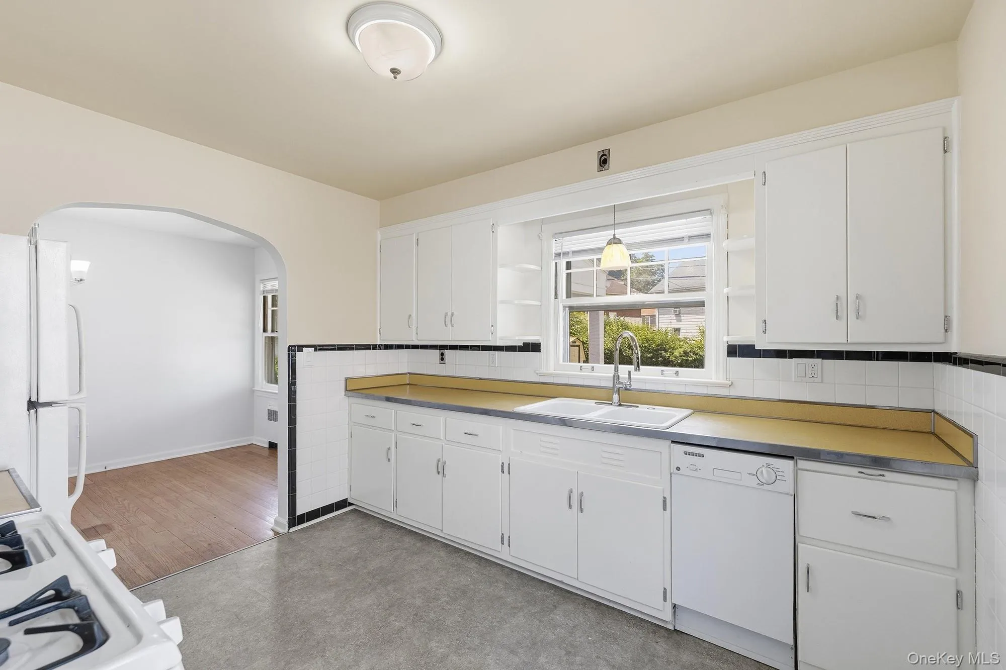 52 Fountain Place, Poughkeepsie, NY, 3 Bedrooms Bedrooms, 6 Rooms Rooms,1 BathroomBathrooms,Residential Lease,For Rent,Fountain,0,1029757 52 Fountain Place, Poughkeepsie, NY, 3 Bedrooms Bedrooms, 6 Rooms Rooms,1 BathroomBathrooms,Residential Lease,For Rent,Fountain,0,1029757