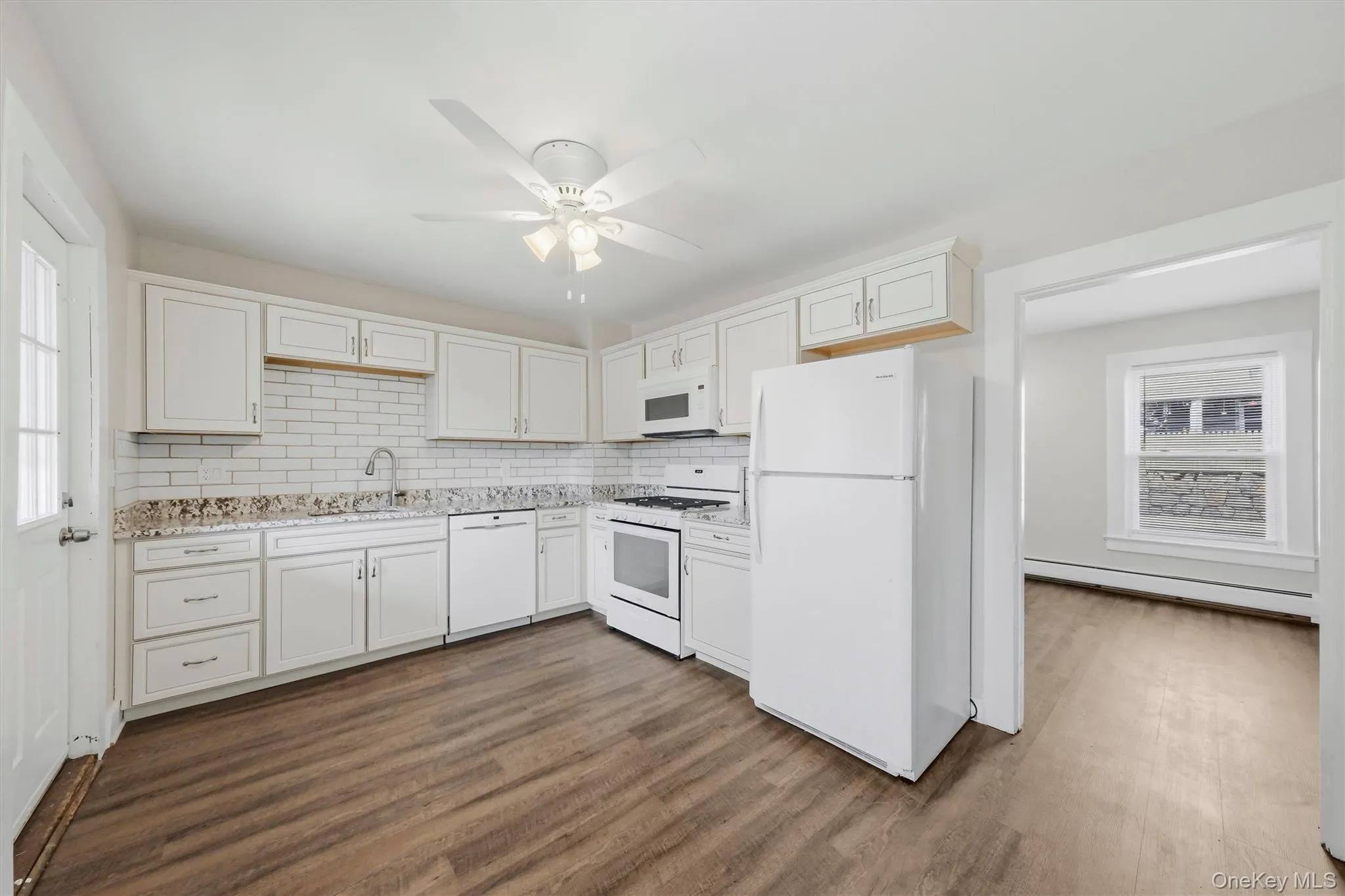 30 Center Street, Highlands, NY, 2 Bedrooms Bedrooms, 5 Rooms Rooms,1 BathroomBathrooms,Residential Lease,For Rent,Center,0,1029758 30 Center Street, Highlands, NY, 2 Bedrooms Bedrooms, 5 Rooms Rooms,1 BathroomBathrooms,Residential Lease,For Rent,Center,0,1029758