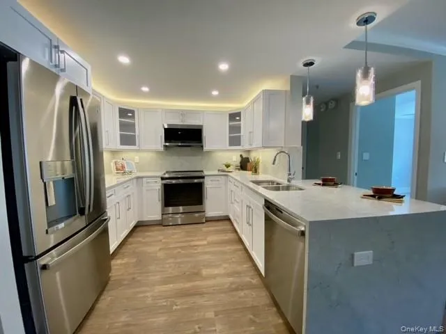 1100 Avalon Street, Glen Cove, NY, 3 Bedrooms Bedrooms, 7 Rooms Rooms,2 BathroomsBathrooms,Residential Lease,For Rent,Avalon,0,1029767 1100 Avalon Street, Glen Cove, NY, 3 Bedrooms Bedrooms, 7 Rooms Rooms,2 BathroomsBathrooms,Residential Lease,For Rent,Avalon,0,1029767