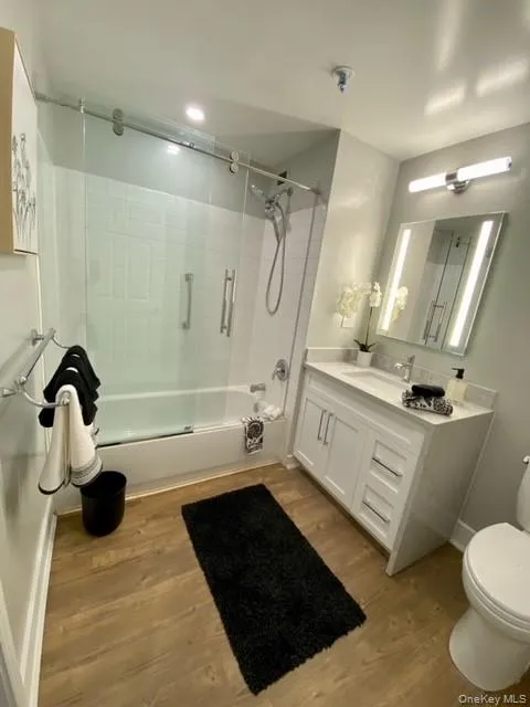 1100 Avalon Street, Glen Cove, NY, 3 Bedrooms Bedrooms, 7 Rooms Rooms,2 BathroomsBathrooms,Residential Lease,For Rent,Avalon,0,1029767 1100 Avalon Street, Glen Cove, NY, 3 Bedrooms Bedrooms, 7 Rooms Rooms,2 BathroomsBathrooms,Residential Lease,For Rent,Avalon,0,1029767