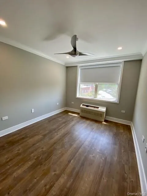 1100 Avalon Street, Glen Cove, NY, 3 Bedrooms Bedrooms, 7 Rooms Rooms,2 BathroomsBathrooms,Residential Lease,For Rent,Avalon,0,1029767 1100 Avalon Street, Glen Cove, NY, 3 Bedrooms Bedrooms, 7 Rooms Rooms,2 BathroomsBathrooms,Residential Lease,For Rent,Avalon,0,1029767