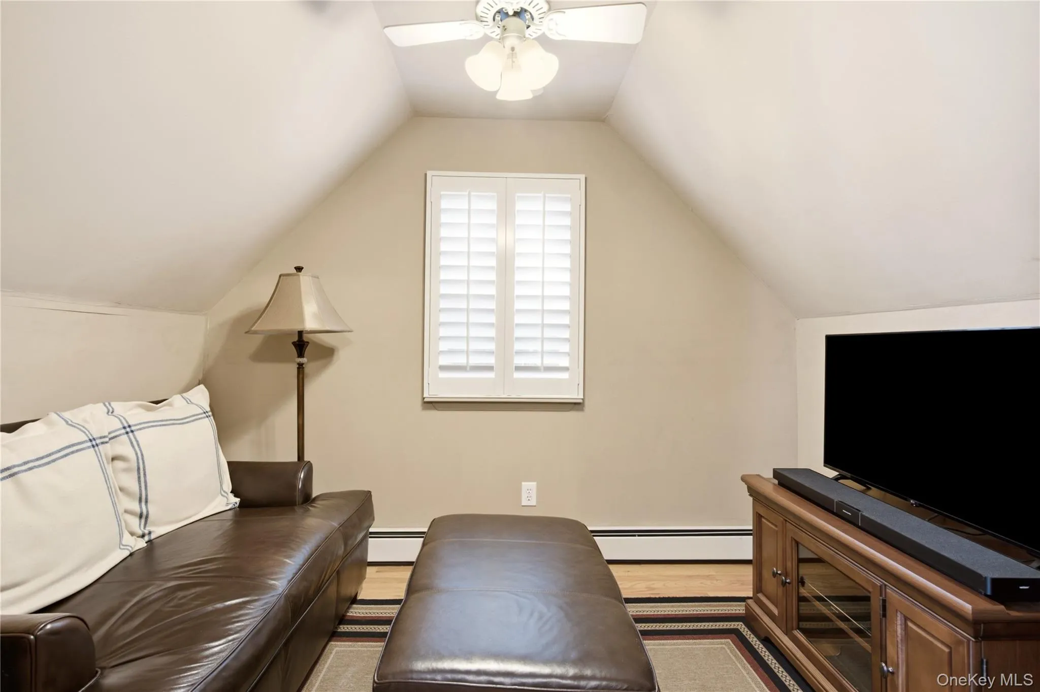 8 Crossman Road, Huntington, NY, 3 Bedrooms Bedrooms, 7 Rooms Rooms,3 BathroomsBathrooms,Residential,For Rent,Crossman,0,1029769 8 Crossman Road, Huntington, NY, 3 Bedrooms Bedrooms, 7 Rooms Rooms,3 BathroomsBathrooms,Residential,For Rent,Crossman,0,1029769