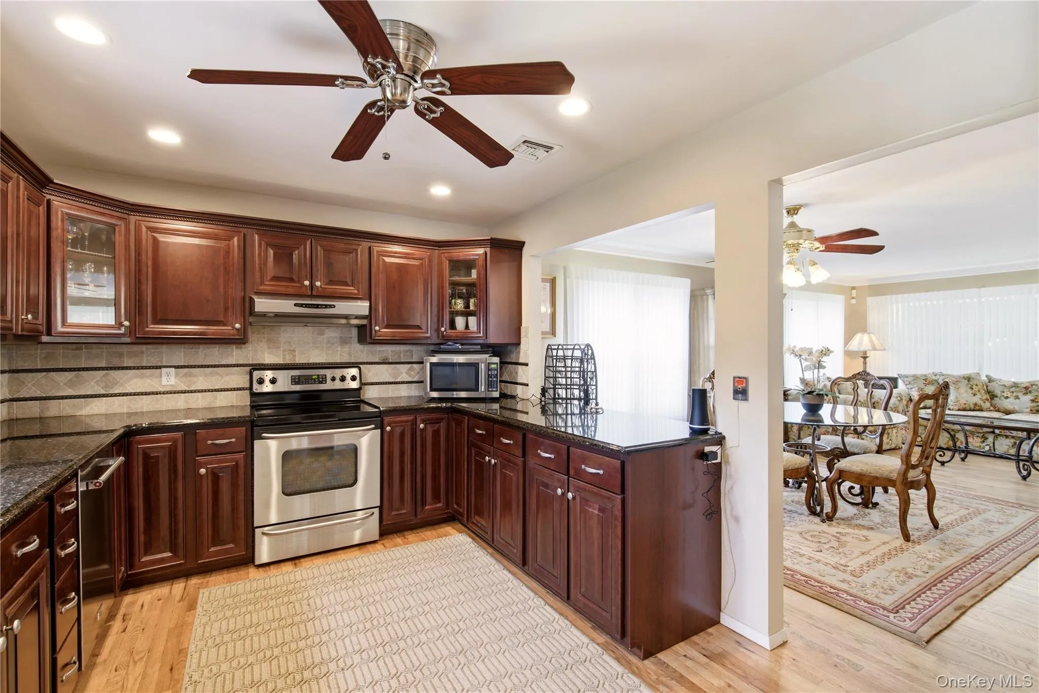 8 Crossman Road, Huntington, NY, 3 Bedrooms Bedrooms, 7 Rooms Rooms,3 BathroomsBathrooms,Residential,For Rent,Crossman,0,1029769 8 Crossman Road, Huntington, NY, 3 Bedrooms Bedrooms, 7 Rooms Rooms,3 BathroomsBathrooms,Residential,For Rent,Crossman,0,1029769