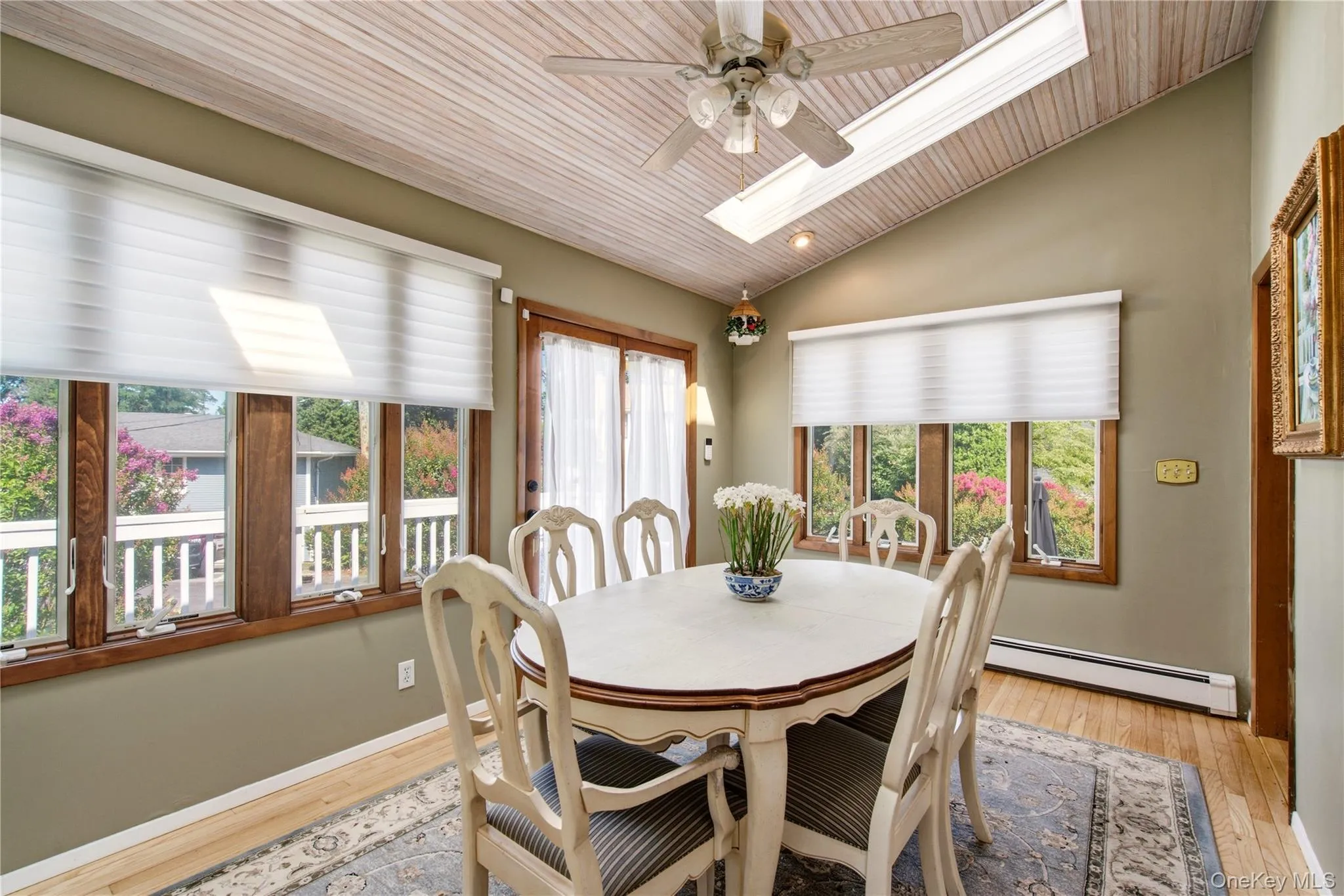 8 Crossman Road, Huntington, NY, 3 Bedrooms Bedrooms, 7 Rooms Rooms,3 BathroomsBathrooms,Residential,For Rent,Crossman,0,1029769 8 Crossman Road, Huntington, NY, 3 Bedrooms Bedrooms, 7 Rooms Rooms,3 BathroomsBathrooms,Residential,For Rent,Crossman,0,1029769