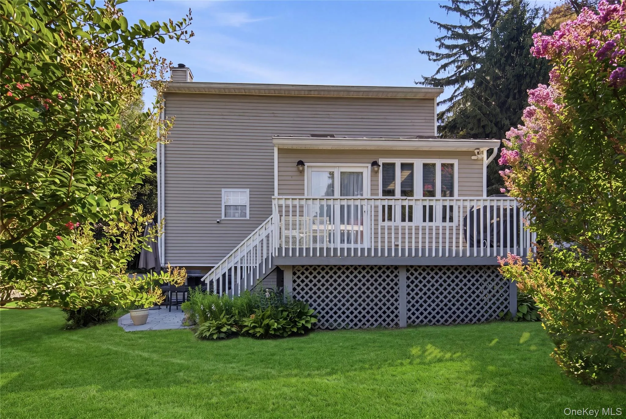 8 Crossman Road, Huntington, NY, 3 Bedrooms Bedrooms, 7 Rooms Rooms,3 BathroomsBathrooms,Residential,For Rent,Crossman,0,1029769 8 Crossman Road, Huntington, NY, 3 Bedrooms Bedrooms, 7 Rooms Rooms,3 BathroomsBathrooms,Residential,For Rent,Crossman,0,1029769