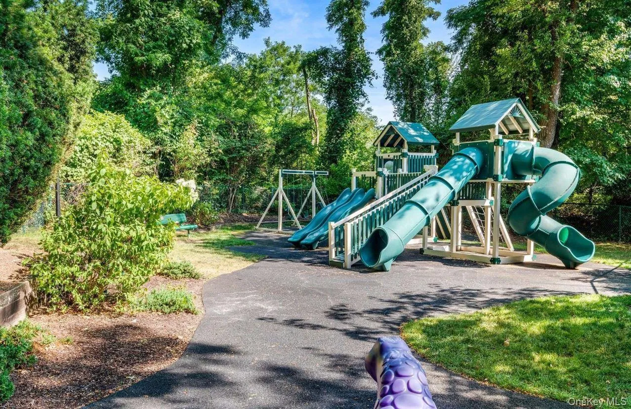 138 The Knoll, Oyster Bay, NY, 3 Bedrooms Bedrooms, 8 Rooms Rooms,2 BathroomsBathrooms,Residential Lease,For Rent,The,0,1029771 138 The Knoll, Oyster Bay, NY, 3 Bedrooms Bedrooms, 8 Rooms Rooms,2 BathroomsBathrooms,Residential Lease,For Rent,The,0,1029771