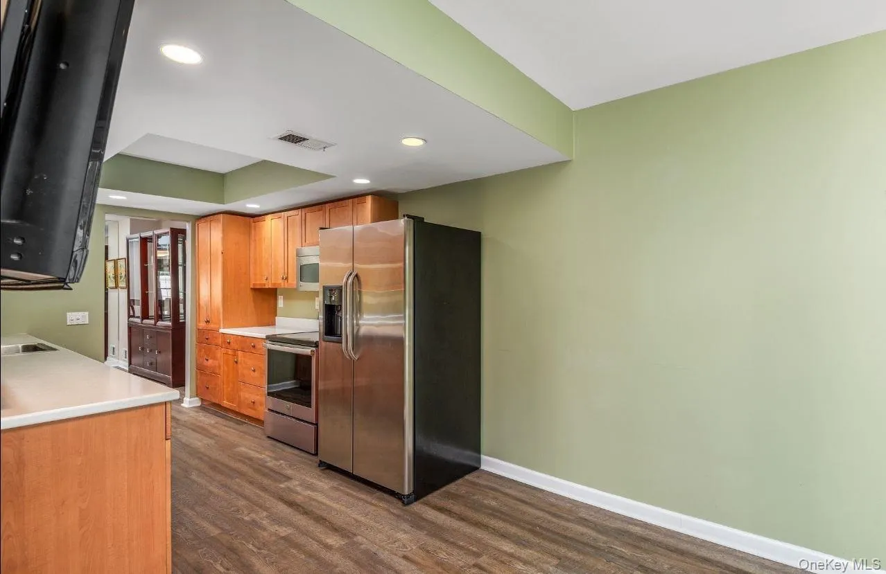 138 The Knoll, Oyster Bay, NY, 3 Bedrooms Bedrooms, 8 Rooms Rooms,2 BathroomsBathrooms,Residential Lease,For Rent,The,0,1029771 138 The Knoll, Oyster Bay, NY, 3 Bedrooms Bedrooms, 8 Rooms Rooms,2 BathroomsBathrooms,Residential Lease,For Rent,The,0,1029771