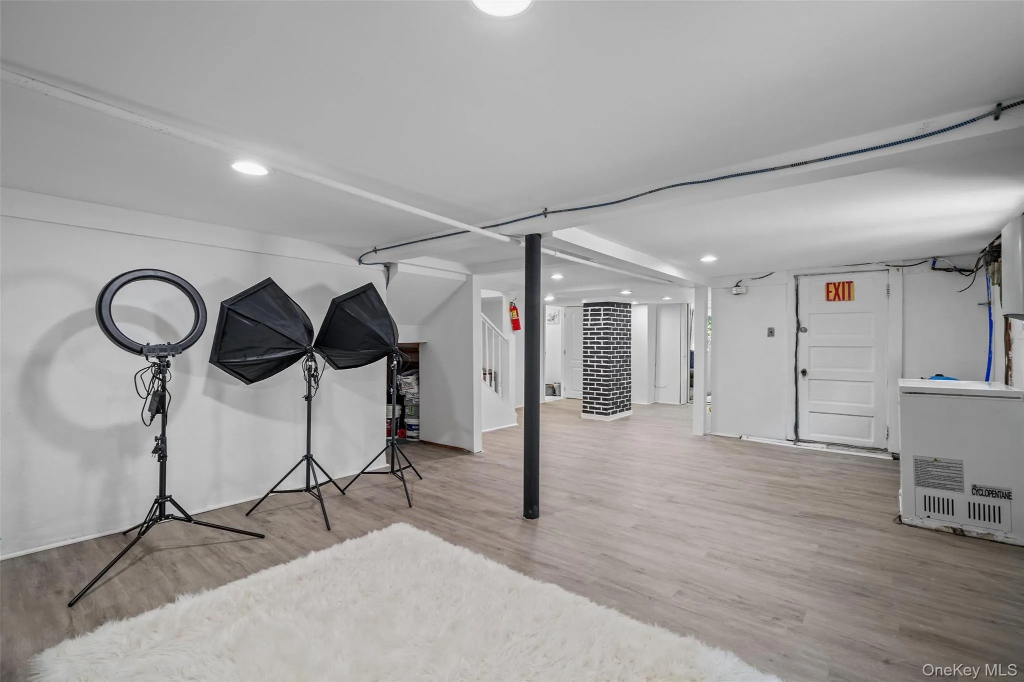 36 New Valley Road, Clarkstown, NY, 4 Bedrooms Bedrooms, 15 Rooms Rooms,4 BathroomsBathrooms,Residential,For Rent,New Valley,0,1029775 36 New Valley Road, Clarkstown, NY, 4 Bedrooms Bedrooms, 15 Rooms Rooms,4 BathroomsBathrooms,Residential,For Rent,New Valley,0,1029775