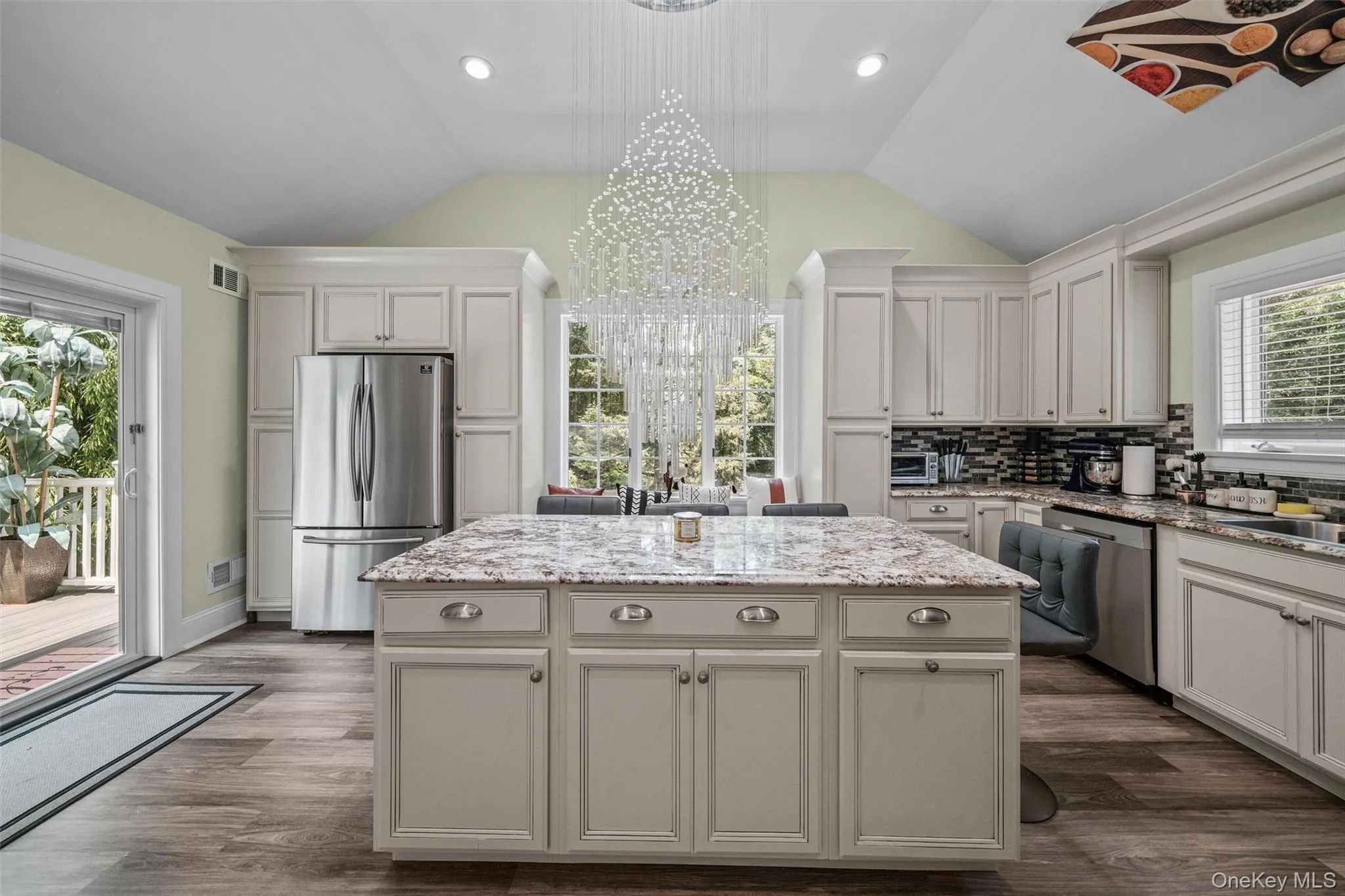 36 New Valley Road, Clarkstown, NY, 4 Bedrooms Bedrooms, 15 Rooms Rooms,4 BathroomsBathrooms,Residential,For Rent,New Valley,0,1029775 36 New Valley Road, Clarkstown, NY, 4 Bedrooms Bedrooms, 15 Rooms Rooms,4 BathroomsBathrooms,Residential,For Rent,New Valley,0,1029775