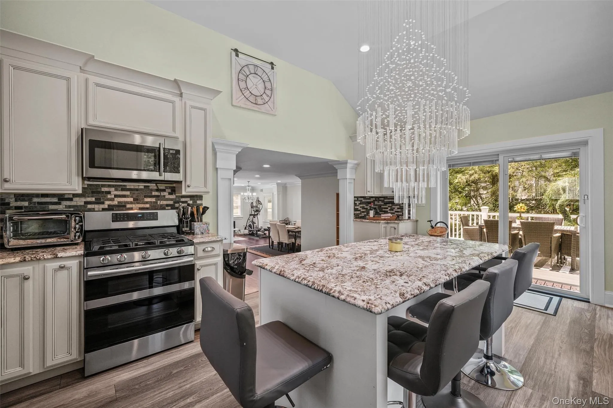 36 New Valley Road, Clarkstown, NY, 4 Bedrooms Bedrooms, 15 Rooms Rooms,4 BathroomsBathrooms,Residential,For Rent,New Valley,0,1029775 36 New Valley Road, Clarkstown, NY, 4 Bedrooms Bedrooms, 15 Rooms Rooms,4 BathroomsBathrooms,Residential,For Rent,New Valley,0,1029775