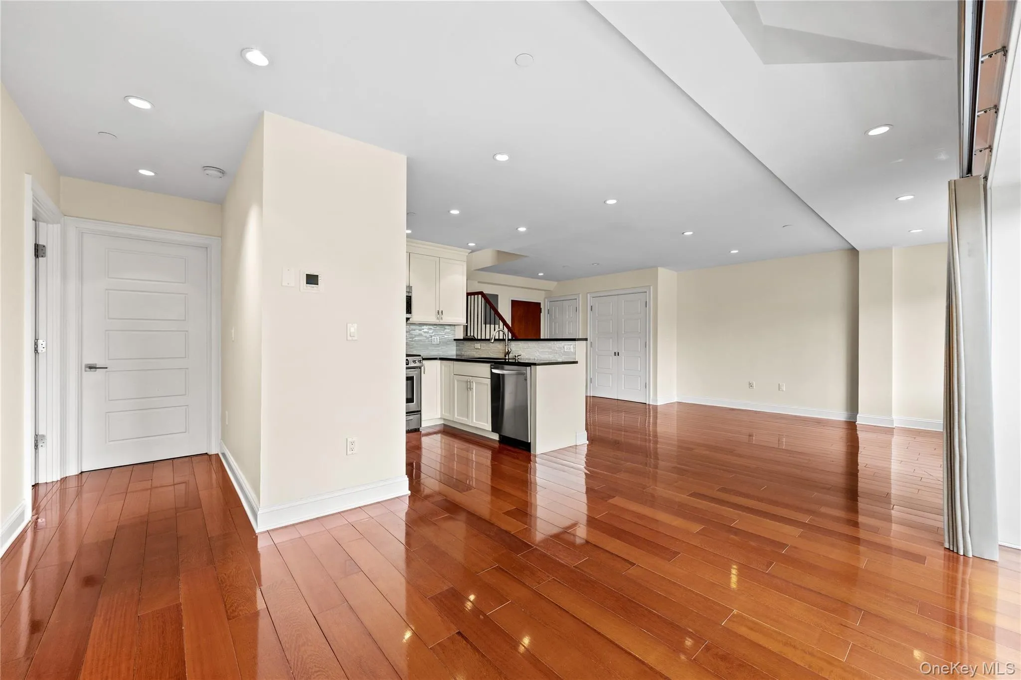 185 Battery Avenue, New York, NY, 2 Bedrooms Bedrooms, 6 Rooms Rooms,2 BathroomsBathrooms,Residential,For Rent,Battery,0,1029779 185 Battery Avenue, New York, NY, 2 Bedrooms Bedrooms, 6 Rooms Rooms,2 BathroomsBathrooms,Residential,For Rent,Battery,0,1029779