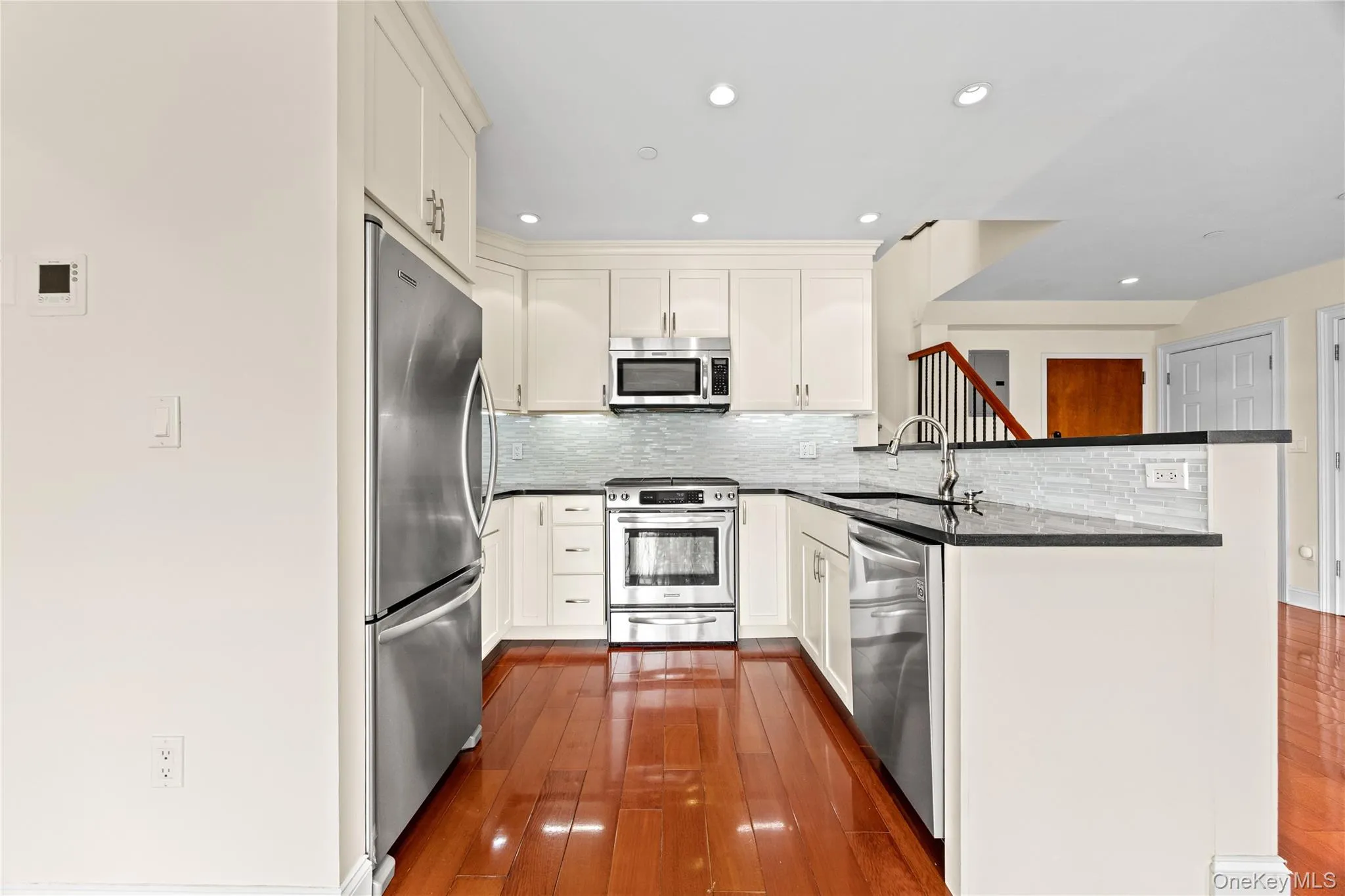 185 Battery Avenue, New York, NY, 2 Bedrooms Bedrooms, 6 Rooms Rooms,2 BathroomsBathrooms,Residential,For Rent,Battery,0,1029779 185 Battery Avenue, New York, NY, 2 Bedrooms Bedrooms, 6 Rooms Rooms,2 BathroomsBathrooms,Residential,For Rent,Battery,0,1029779