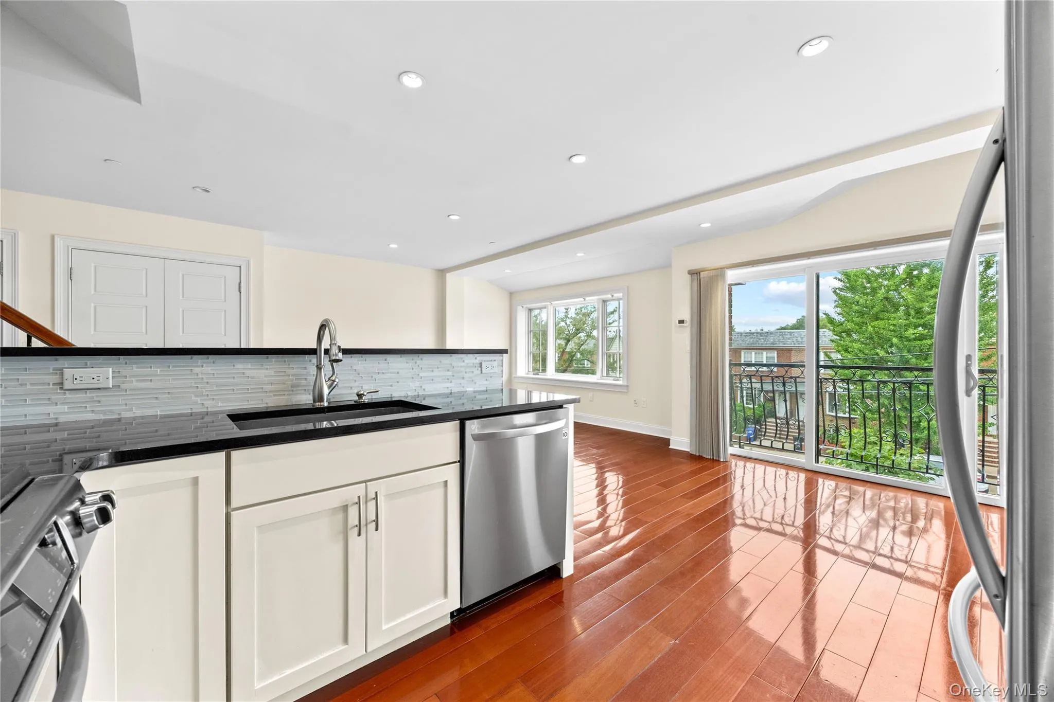 185 Battery Avenue, New York, NY, 2 Bedrooms Bedrooms, 6 Rooms Rooms,2 BathroomsBathrooms,Residential,For Rent,Battery,0,1029779 185 Battery Avenue, New York, NY, 2 Bedrooms Bedrooms, 6 Rooms Rooms,2 BathroomsBathrooms,Residential,For Rent,Battery,0,1029779