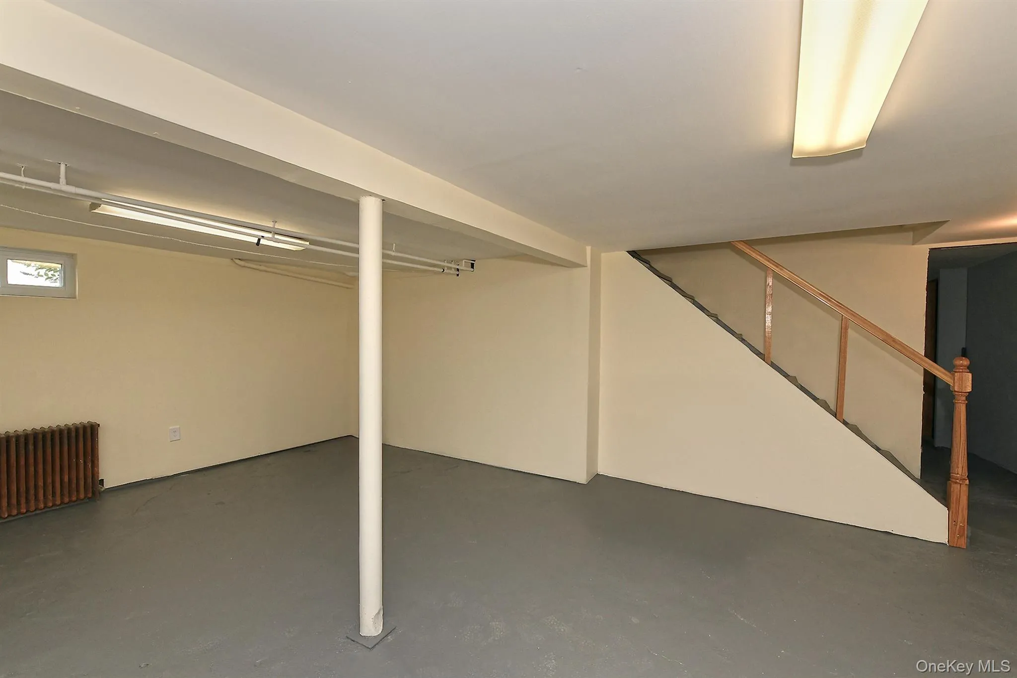3642 Lark Street, Hempstead, NY, 3 Bedrooms Bedrooms, 9 Rooms Rooms,1 BathroomBathrooms,Residential,For Rent,Lark,0,1029786 3642 Lark Street, Hempstead, NY, 3 Bedrooms Bedrooms, 9 Rooms Rooms,1 BathroomBathrooms,Residential,For Rent,Lark,0,1029786
