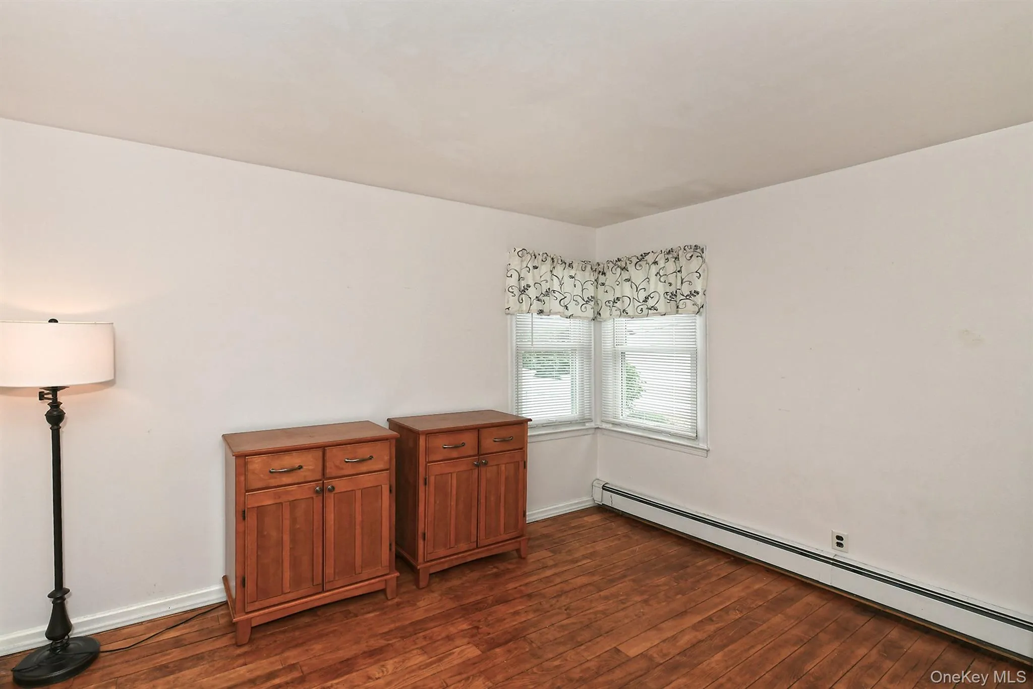 3642 Lark Street, Hempstead, NY, 3 Bedrooms Bedrooms, 9 Rooms Rooms,1 BathroomBathrooms,Residential,For Rent,Lark,0,1029786 3642 Lark Street, Hempstead, NY, 3 Bedrooms Bedrooms, 9 Rooms Rooms,1 BathroomBathrooms,Residential,For Rent,Lark,0,1029786