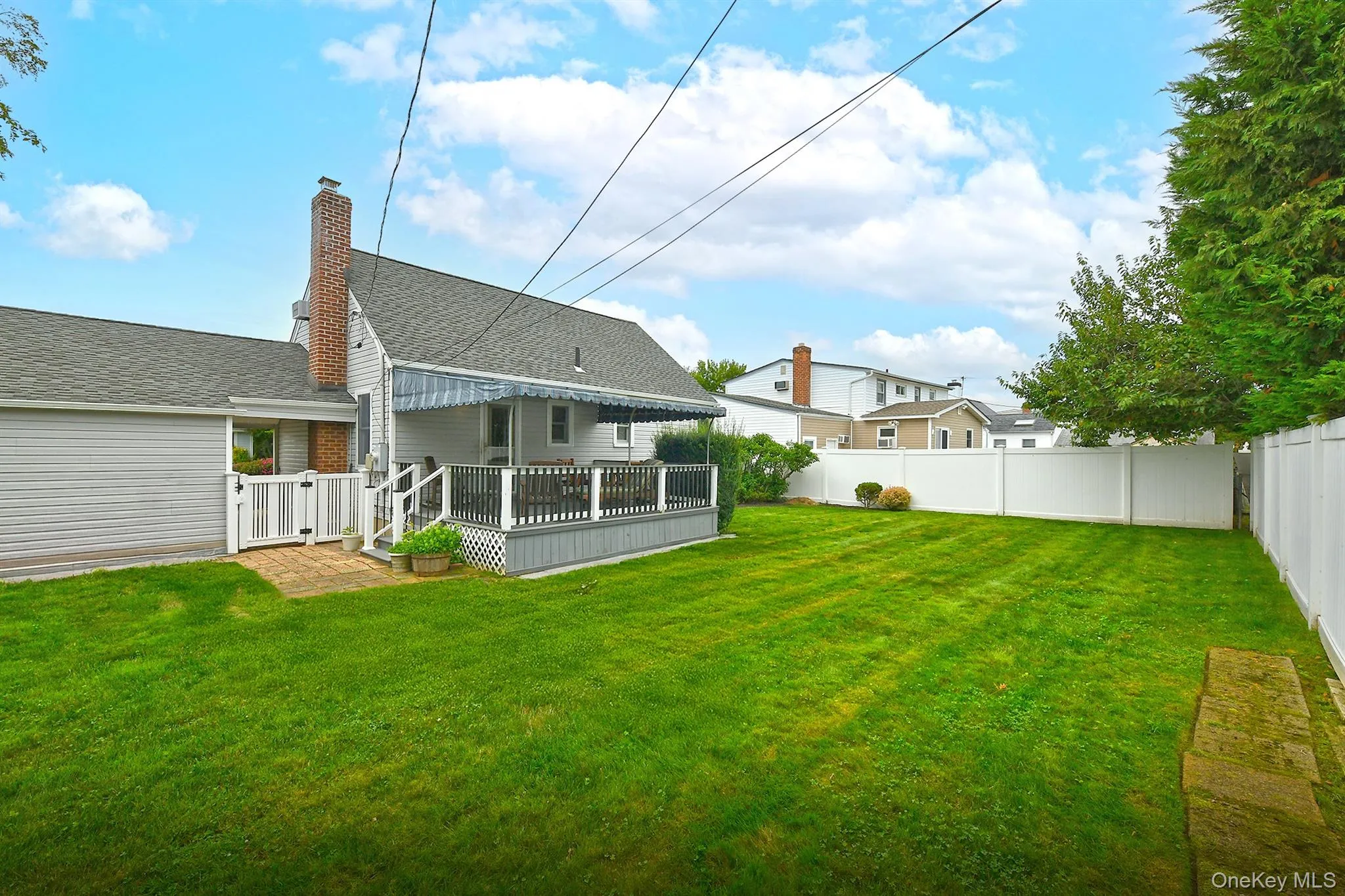 3642 Lark Street, Hempstead, NY, 3 Bedrooms Bedrooms, 9 Rooms Rooms,1 BathroomBathrooms,Residential,For Rent,Lark,0,1029786 3642 Lark Street, Hempstead, NY, 3 Bedrooms Bedrooms, 9 Rooms Rooms,1 BathroomBathrooms,Residential,For Rent,Lark,0,1029786