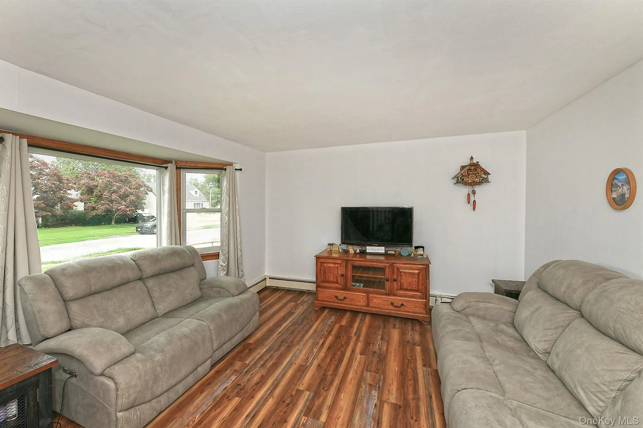 3642 Lark Street, Hempstead, NY, 3 Bedrooms Bedrooms, 9 Rooms Rooms,1 BathroomBathrooms,Residential,For Rent,Lark,0,1029786 3642 Lark Street, Hempstead, NY, 3 Bedrooms Bedrooms, 9 Rooms Rooms,1 BathroomBathrooms,Residential,For Rent,Lark,0,1029786