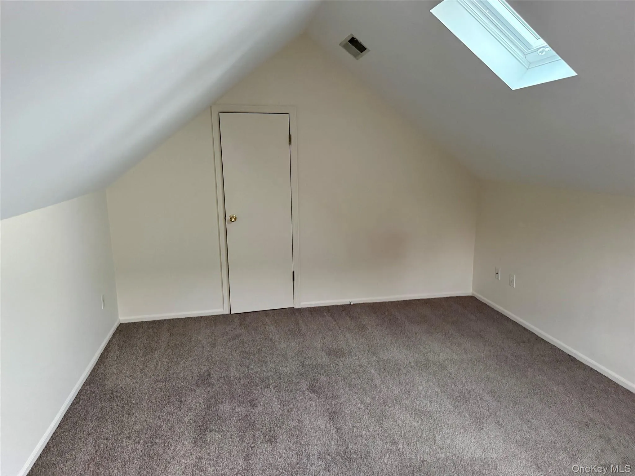 17 Fairview Street, Huntington, NY, 2 Bedrooms Bedrooms, 4 Rooms Rooms,1 BathroomBathrooms,Residential Lease,For Rent,Fairview,0,1029792 17 Fairview Street, Huntington, NY, 2 Bedrooms Bedrooms, 4 Rooms Rooms,1 BathroomBathrooms,Residential Lease,For Rent,Fairview,0,1029792