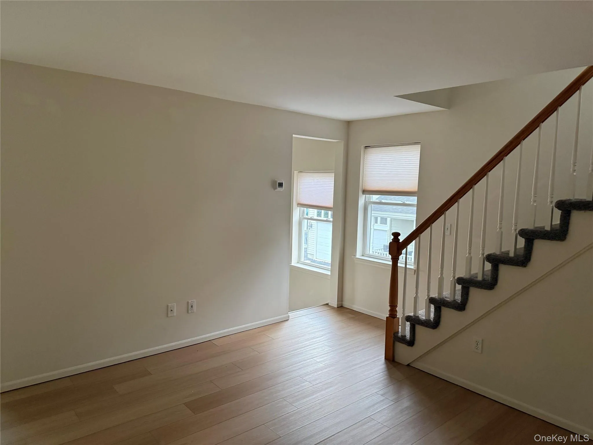 17 Fairview Street, Huntington, NY, 2 Bedrooms Bedrooms, 4 Rooms Rooms,1 BathroomBathrooms,Residential Lease,For Rent,Fairview,0,1029792 17 Fairview Street, Huntington, NY, 2 Bedrooms Bedrooms, 4 Rooms Rooms,1 BathroomBathrooms,Residential Lease,For Rent,Fairview,0,1029792