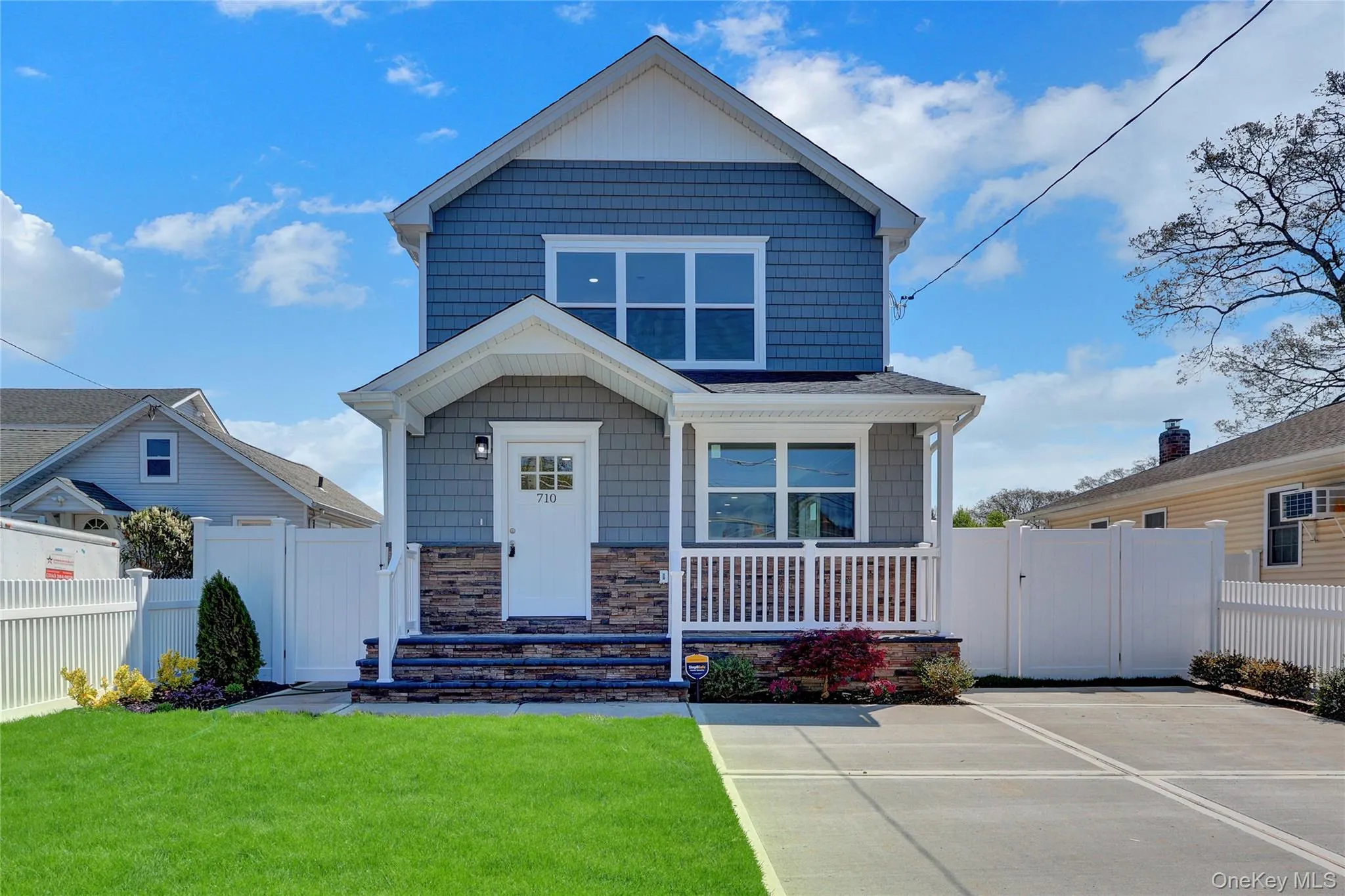 710 Franklin Avenue, Oyster Bay, NY, 4 Bedrooms Bedrooms, 12 Rooms Rooms,2 BathroomsBathrooms,Residential,For Rent,Franklin,0,1029793 710 Franklin Avenue, Oyster Bay, NY, 4 Bedrooms Bedrooms, 12 Rooms Rooms,2 BathroomsBathrooms,Residential,For Rent,Franklin,0,1029793