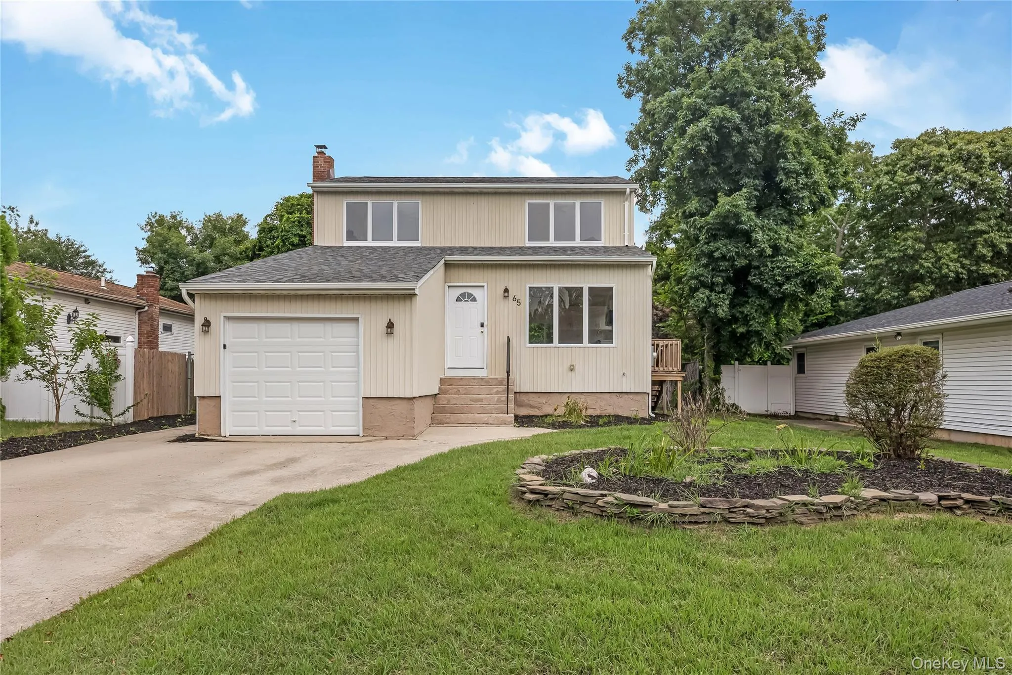 65 Westminster Drive, Brookhaven, NY, 3 Bedrooms Bedrooms, 6 Rooms Rooms,2 BathroomsBathrooms,Residential,For Rent,Westminster,0,1029794 65 Westminster Drive, Brookhaven, NY, 3 Bedrooms Bedrooms, 6 Rooms Rooms,2 BathroomsBathrooms,Residential,For Rent,Westminster,0,1029794