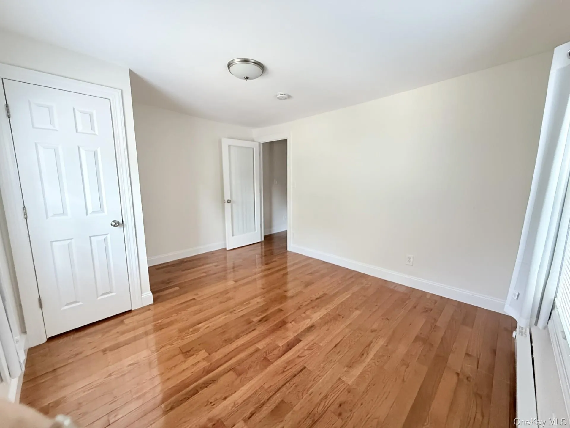 2nd Bedroom, w/closet, hardwood floors 2nd Bedroom, w/closet, hardwood floors