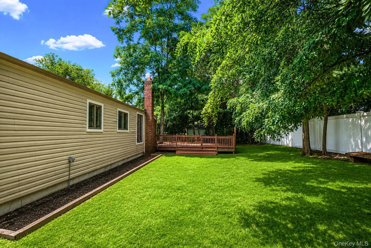 15 Dix Circle, Huntington, NY, 4 Bedrooms Bedrooms, 8 Rooms Rooms,2 BathroomsBathrooms,Residential,For Rent,Dix,0,1029801 15 Dix Circle, Huntington, NY, 4 Bedrooms Bedrooms, 8 Rooms Rooms,2 BathroomsBathrooms,Residential,For Rent,Dix,0,1029801