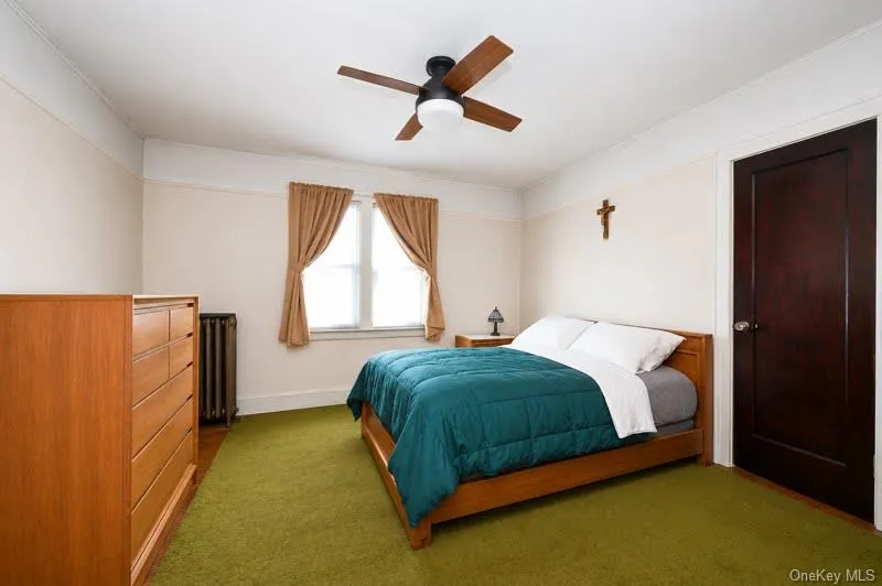 171-37 Courtney Avenue, New York, NY, 3 Bedrooms Bedrooms, 9 Rooms Rooms,1 BathroomBathrooms,Residential,For Rent,Courtney,0,1029804 171-37 Courtney Avenue, New York, NY, 3 Bedrooms Bedrooms, 9 Rooms Rooms,1 BathroomBathrooms,Residential,For Rent,Courtney,0,1029804