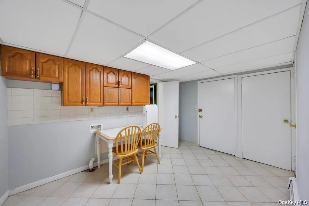 30 Andover Lane, Oyster Bay, NY, 4 Bedrooms Bedrooms, 10 Rooms Rooms,3 BathroomsBathrooms,Residential,For Rent,Andover,0,1029808 30 Andover Lane, Oyster Bay, NY, 4 Bedrooms Bedrooms, 10 Rooms Rooms,3 BathroomsBathrooms,Residential,For Rent,Andover,0,1029808