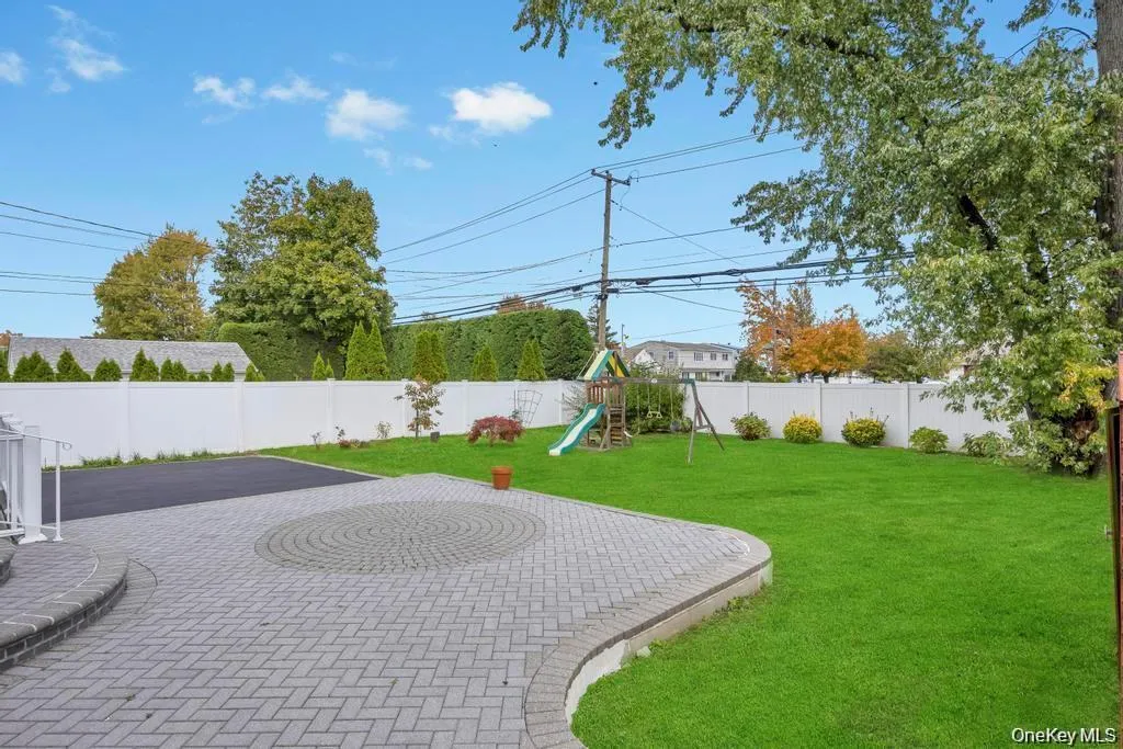 30 Andover Lane, Oyster Bay, NY, 4 Bedrooms Bedrooms, 10 Rooms Rooms,3 BathroomsBathrooms,Residential,For Rent,Andover,0,1029808 30 Andover Lane, Oyster Bay, NY, 4 Bedrooms Bedrooms, 10 Rooms Rooms,3 BathroomsBathrooms,Residential,For Rent,Andover,0,1029808