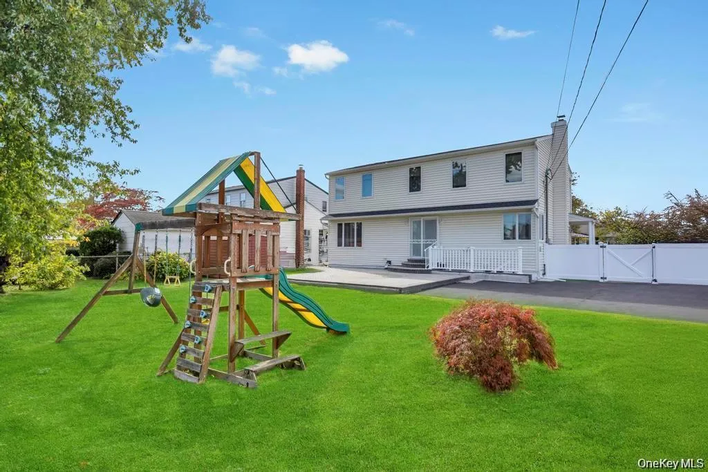 30 Andover Lane, Oyster Bay, NY, 4 Bedrooms Bedrooms, 10 Rooms Rooms,3 BathroomsBathrooms,Residential,For Rent,Andover,0,1029808 30 Andover Lane, Oyster Bay, NY, 4 Bedrooms Bedrooms, 10 Rooms Rooms,3 BathroomsBathrooms,Residential,For Rent,Andover,0,1029808