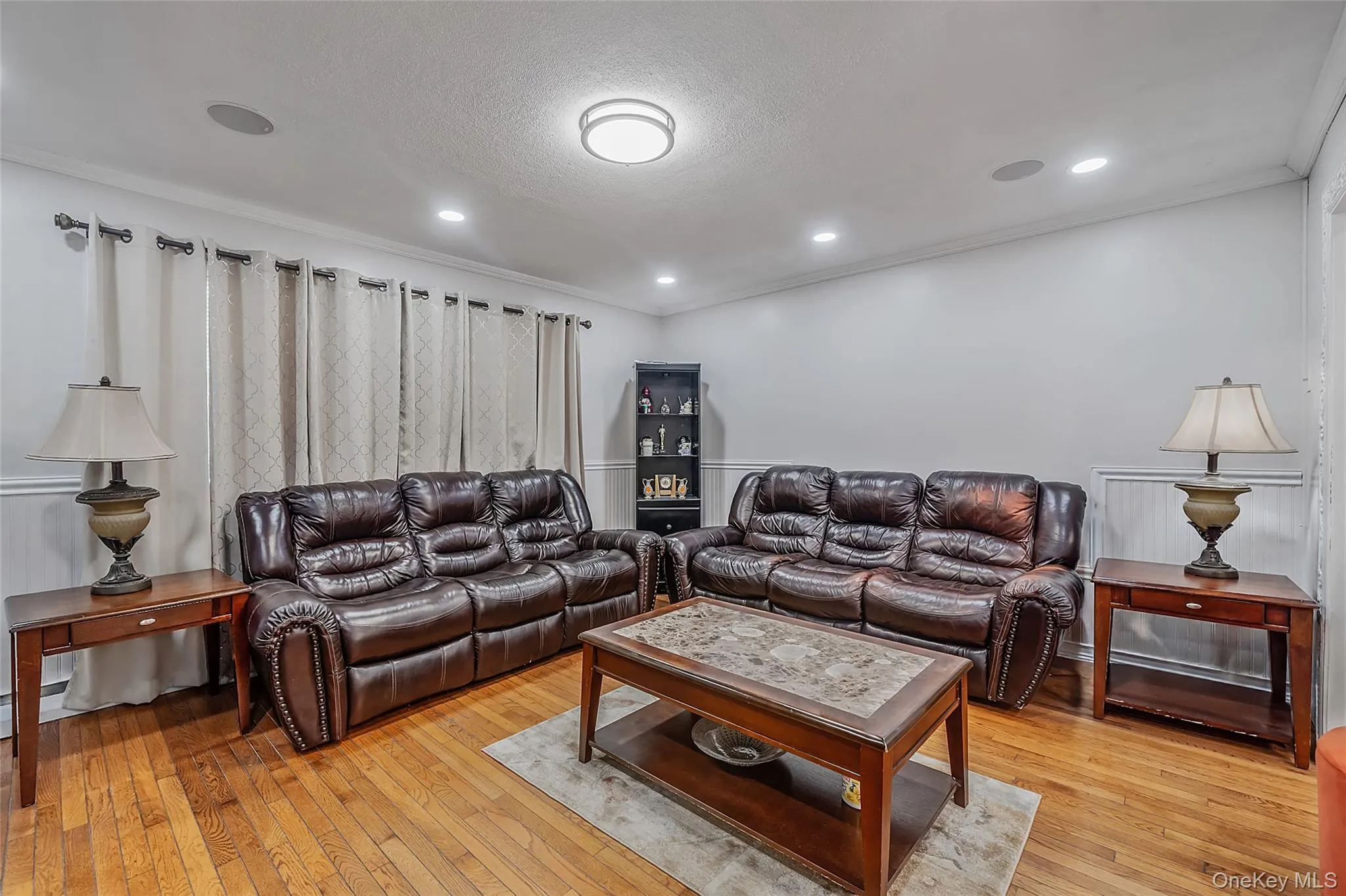 1641 3rd Avenue, Islip, NY, 5 Bedrooms Bedrooms, 9 Rooms Rooms,4 BathroomsBathrooms,Residential,For Rent,3rd,0,1029811 1641 3rd Avenue, Islip, NY, 5 Bedrooms Bedrooms, 9 Rooms Rooms,4 BathroomsBathrooms,Residential,For Rent,3rd,0,1029811