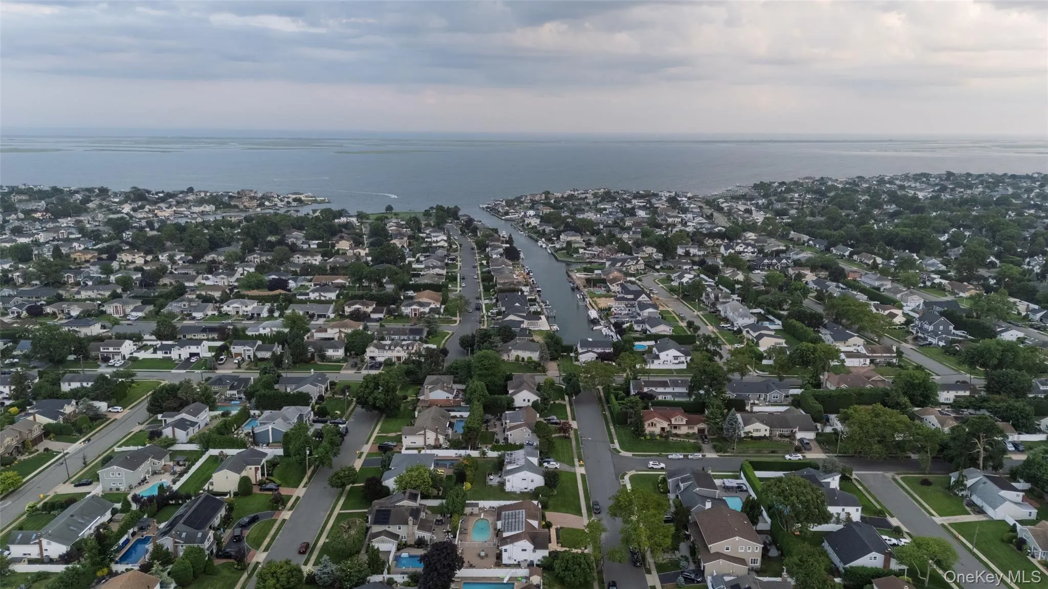 61 Hemlock Lane, Oyster Bay, NY, 5 Bedrooms Bedrooms, 10 Rooms Rooms,3 BathroomsBathrooms,Residential,For Rent,Hemlock,0,1029813 61 Hemlock Lane, Oyster Bay, NY, 5 Bedrooms Bedrooms, 10 Rooms Rooms,3 BathroomsBathrooms,Residential,For Rent,Hemlock,0,1029813