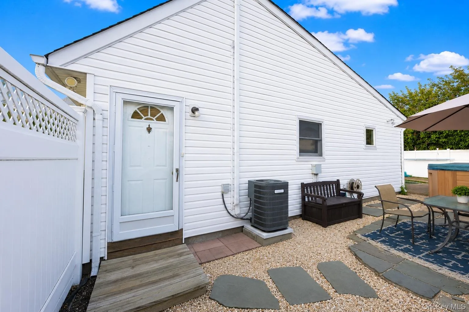 61 Hemlock Lane, Oyster Bay, NY, 5 Bedrooms Bedrooms, 10 Rooms Rooms,3 BathroomsBathrooms,Residential,For Rent,Hemlock,0,1029813 61 Hemlock Lane, Oyster Bay, NY, 5 Bedrooms Bedrooms, 10 Rooms Rooms,3 BathroomsBathrooms,Residential,For Rent,Hemlock,0,1029813