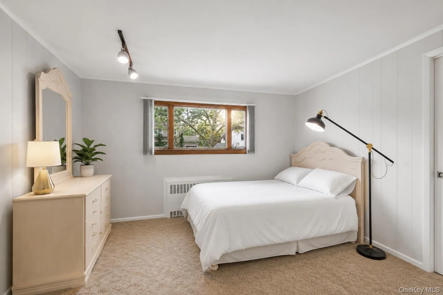 61 Hemlock Lane, Oyster Bay, NY, 5 Bedrooms Bedrooms, 10 Rooms Rooms,3 BathroomsBathrooms,Residential,For Rent,Hemlock,0,1029813 61 Hemlock Lane, Oyster Bay, NY, 5 Bedrooms Bedrooms, 10 Rooms Rooms,3 BathroomsBathrooms,Residential,For Rent,Hemlock,0,1029813
