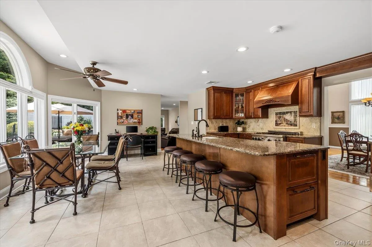 4 Shannon Drive, Oyster Bay, NY, 5 Bedrooms Bedrooms, 9 Rooms Rooms,3 BathroomsBathrooms,Residential,For Rent,Shannon,0,1029820 4 Shannon Drive, Oyster Bay, NY, 5 Bedrooms Bedrooms, 9 Rooms Rooms,3 BathroomsBathrooms,Residential,For Rent,Shannon,0,1029820